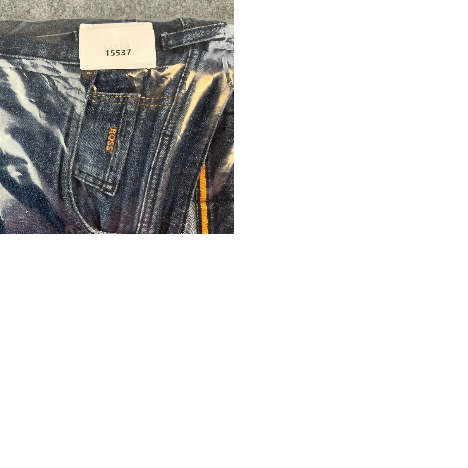 Hugo Boss HUGO BOSS Jeans Slim Tapered 32 Dark Wash Blue Stretch Whiskers Taber Jeans Mens 32 in Denim Slim 5-Pocket Design Modern Authentic Fashion Vintage: No Size US 32 / EU 48 - 10 Thumbnail