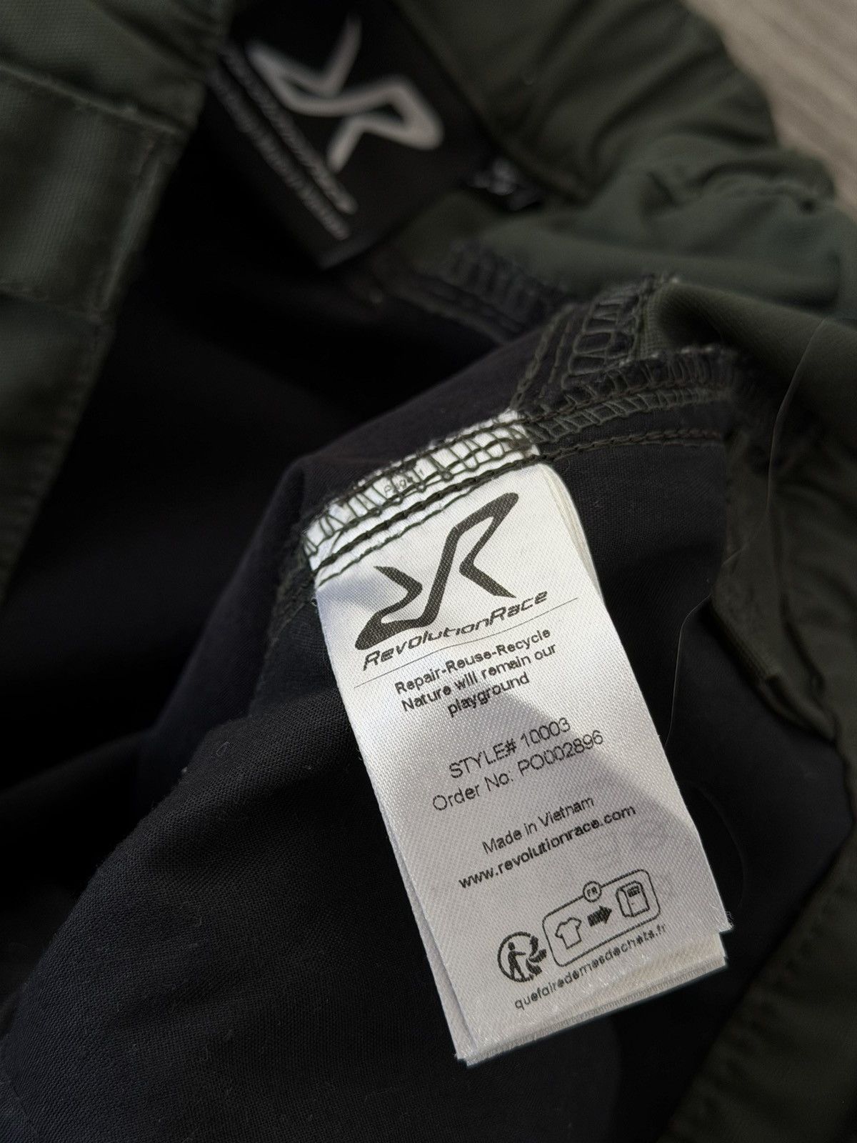 RVCA RevolutionRace RVRC Mens Gorpcore Regular Pants Size US 30 / EU 46 - 13 Thumbnail
