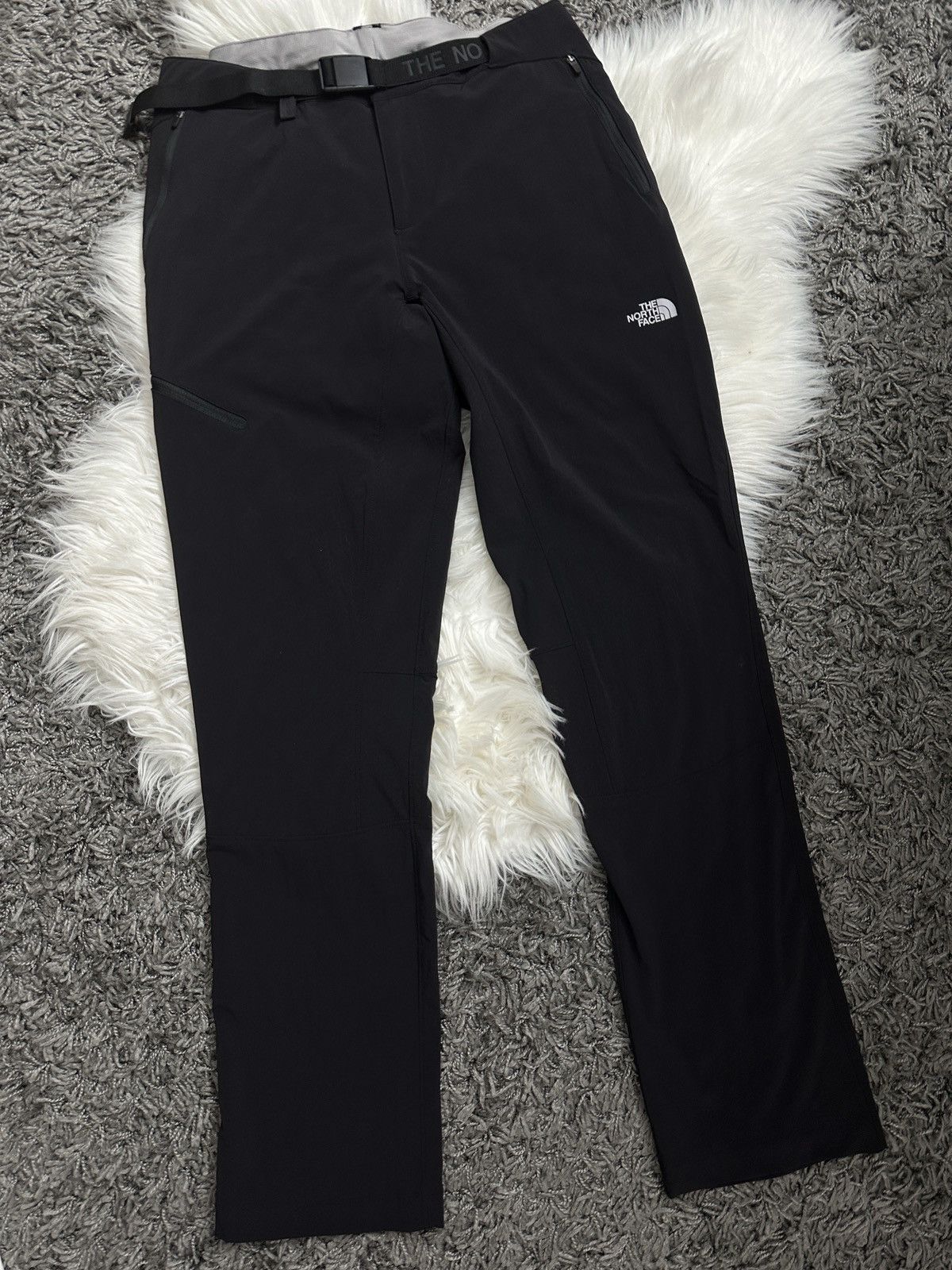 The North Face The north face women’s pants Size 29" - 1 Thumbnail