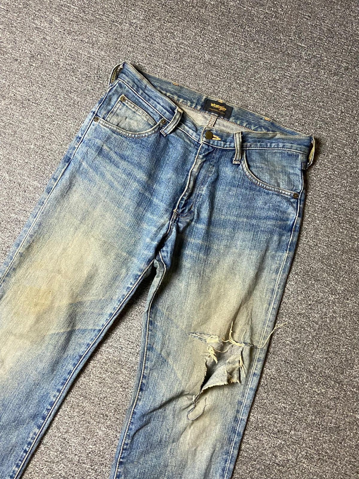 Japanese Brand × Vintage × Wrangler Vintage WRANGLER Distressed Denim Jeans (128) Size US 32 / EU 48 - 8 Thumbnail