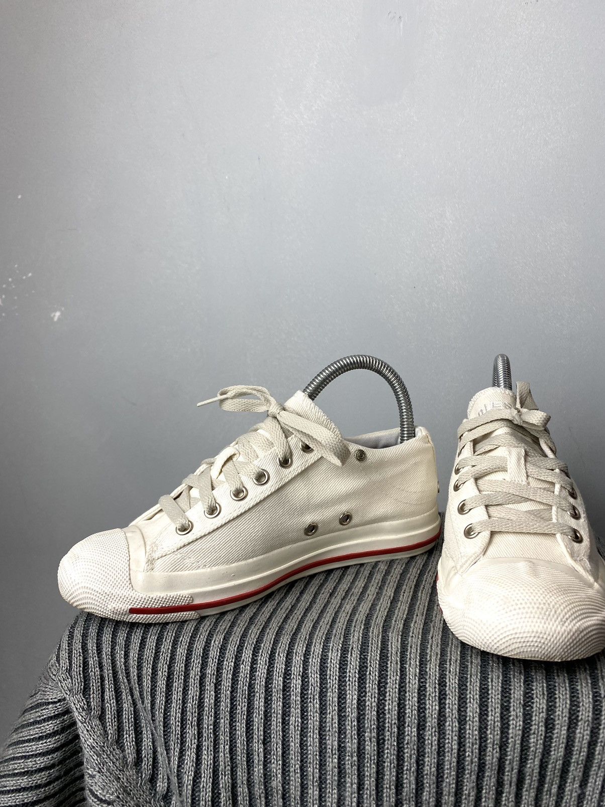Diesel Vintage Diesel Low Top Design Denim Sneakers Bw Sport Size US 6 / IT 36 - 7 Thumbnail