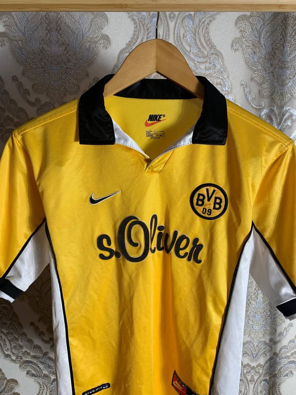 Nike VERY RARE NIKE FC BORUSSIA DORTMUND GERMANY SOCCER JERSEY Size US XS / EU 42 / 0 - 2 Thumbnail