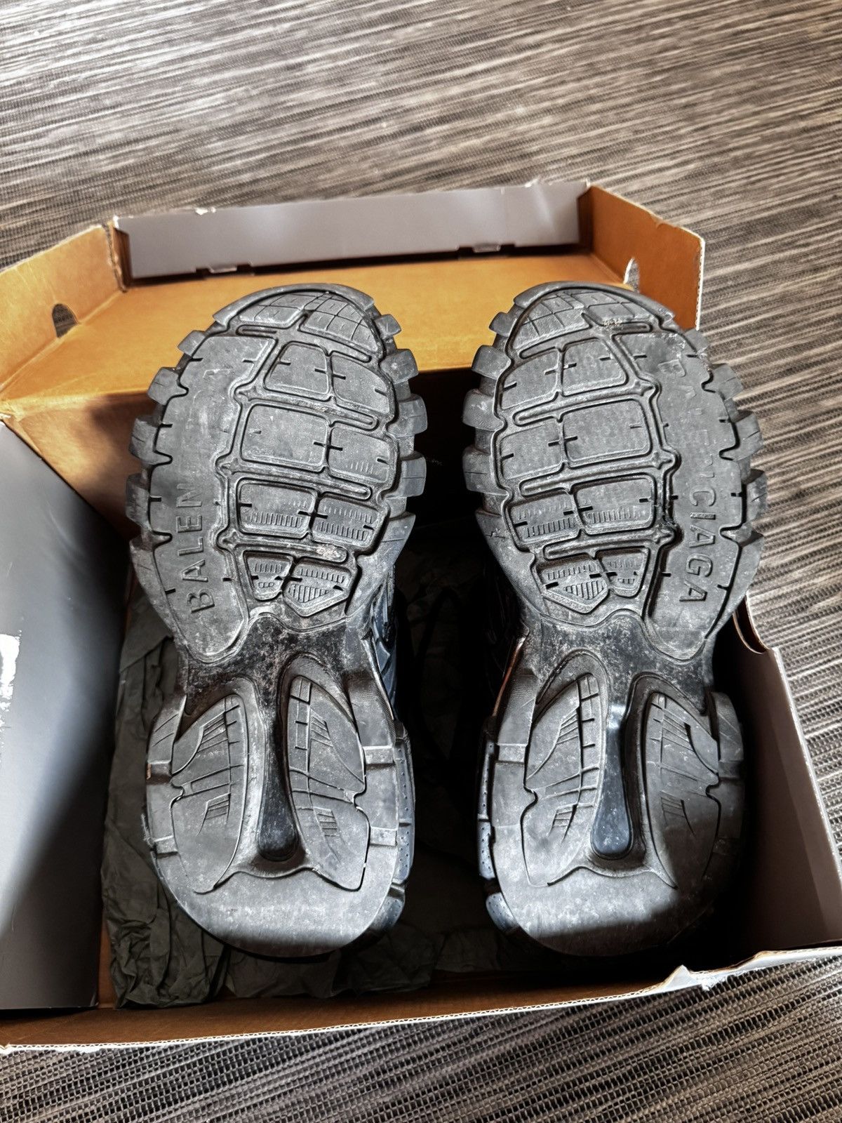 Balenciaga Track 2 Sneaker Size US 8 / EU 41 - 4 Thumbnail