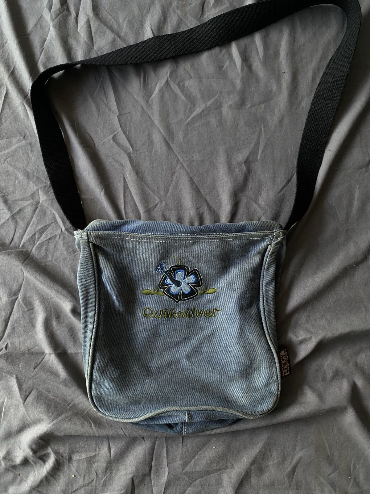 Quiksilver Vintage 90s Quiksilver HEMP Product Slingbag Size ONE SIZE - 1 Thumbnail