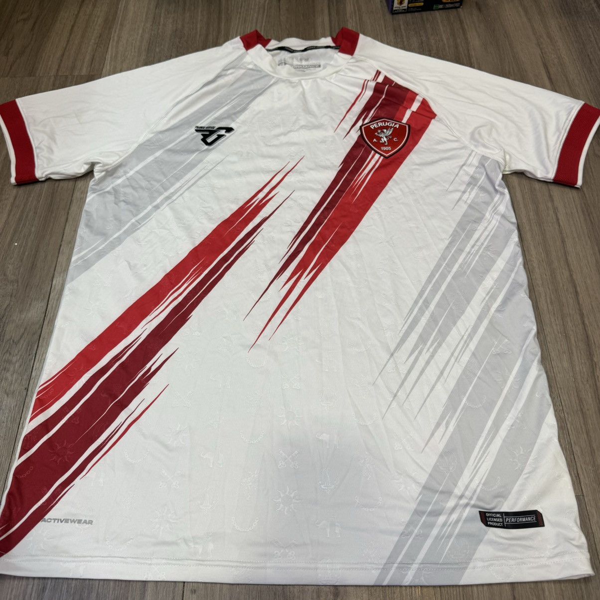 perguia 22/23 away shirt