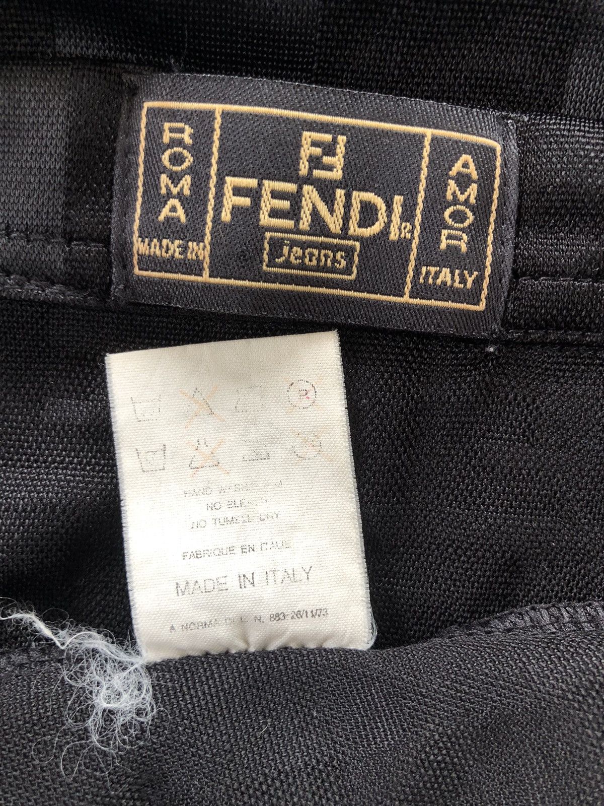 Fendi Vintage Fendi Zucca Button Up Blouse Size XS / US 0-2 / IT 36-38 - 24 Thumbnail