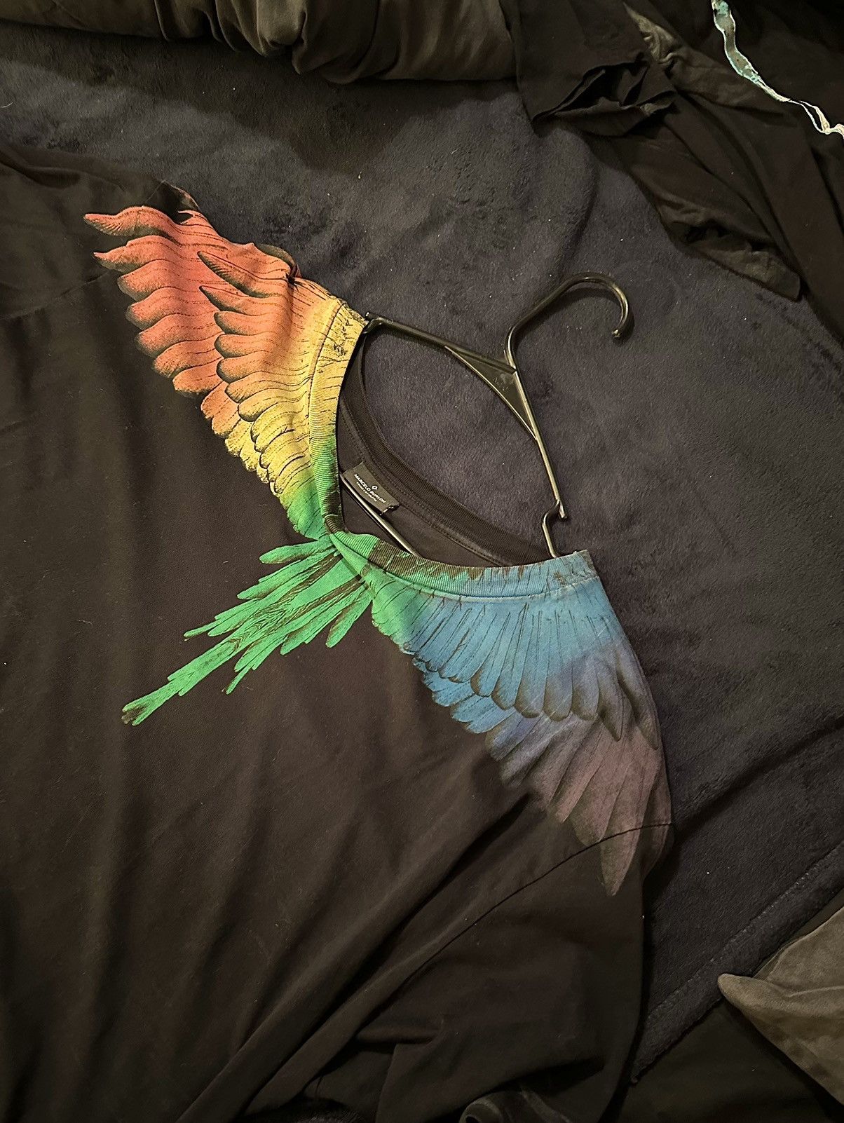 Marcelo Burlon Marcelo Burlon County of Milan Rainbow Bird Graphic T-Shirt Size US XL / EU 56 / 4 - 1 Thumbnail