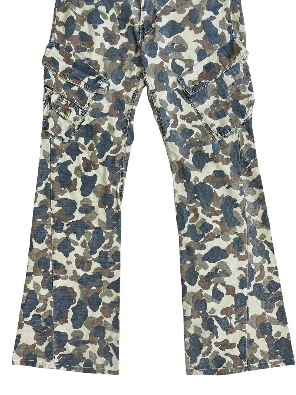 Japanese Brand 291295 Homme Flared Camo Cargo Denim Pants Size US 32 / EU 48 - 4 Thumbnail