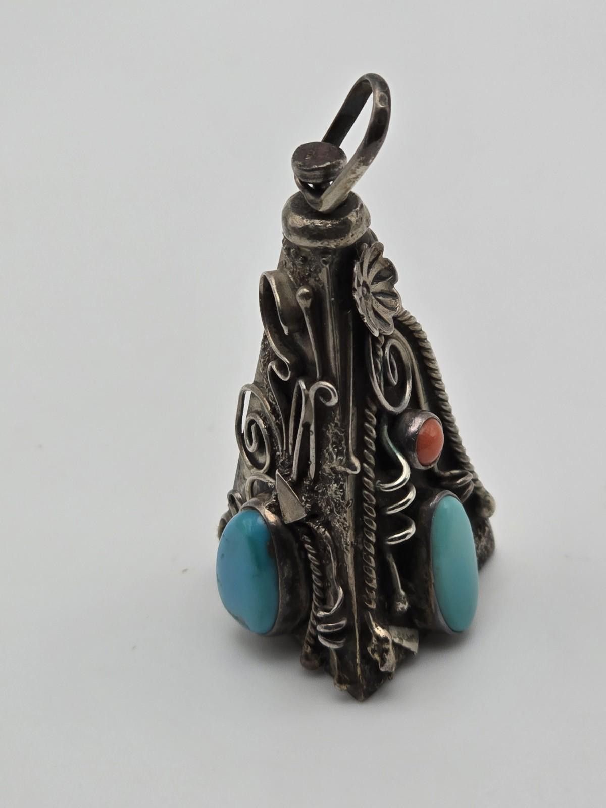 Other Vintage Navajo Sterling Pendant Turquoise Coral Cluster Size ONE SIZE - 1 Thumbnail