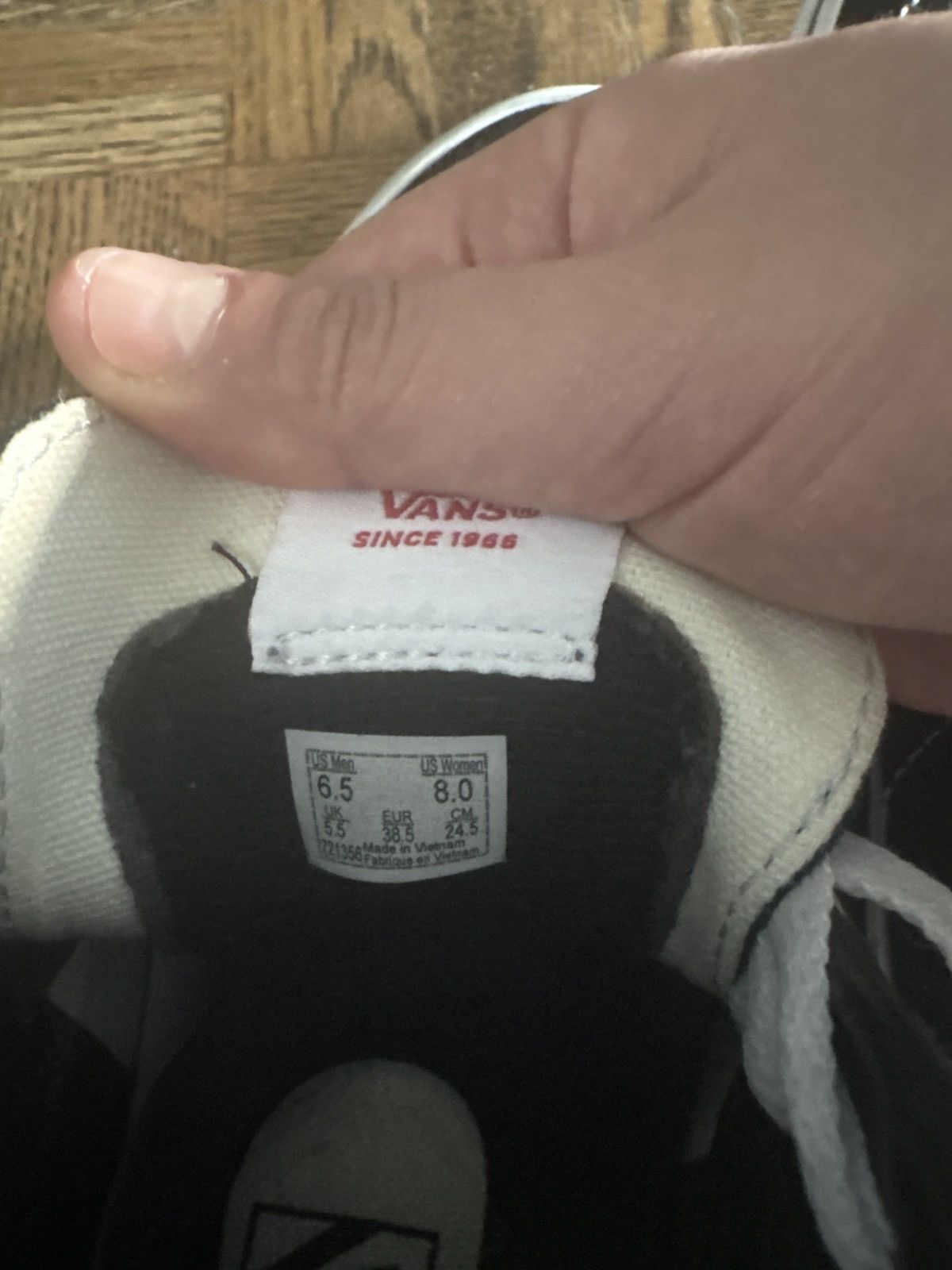 Vans Vans Sk8-Hi Black White High-Top Sneakers Size US 6.5 / EU 39-40 - 6 Thumbnail