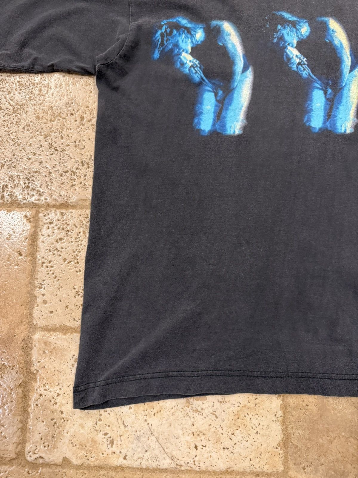 Vintage Vintage Bon Jovi 1995 World Tour Faded Band Tee Size US XL / EU 56 / 4 - 6 Thumbnail