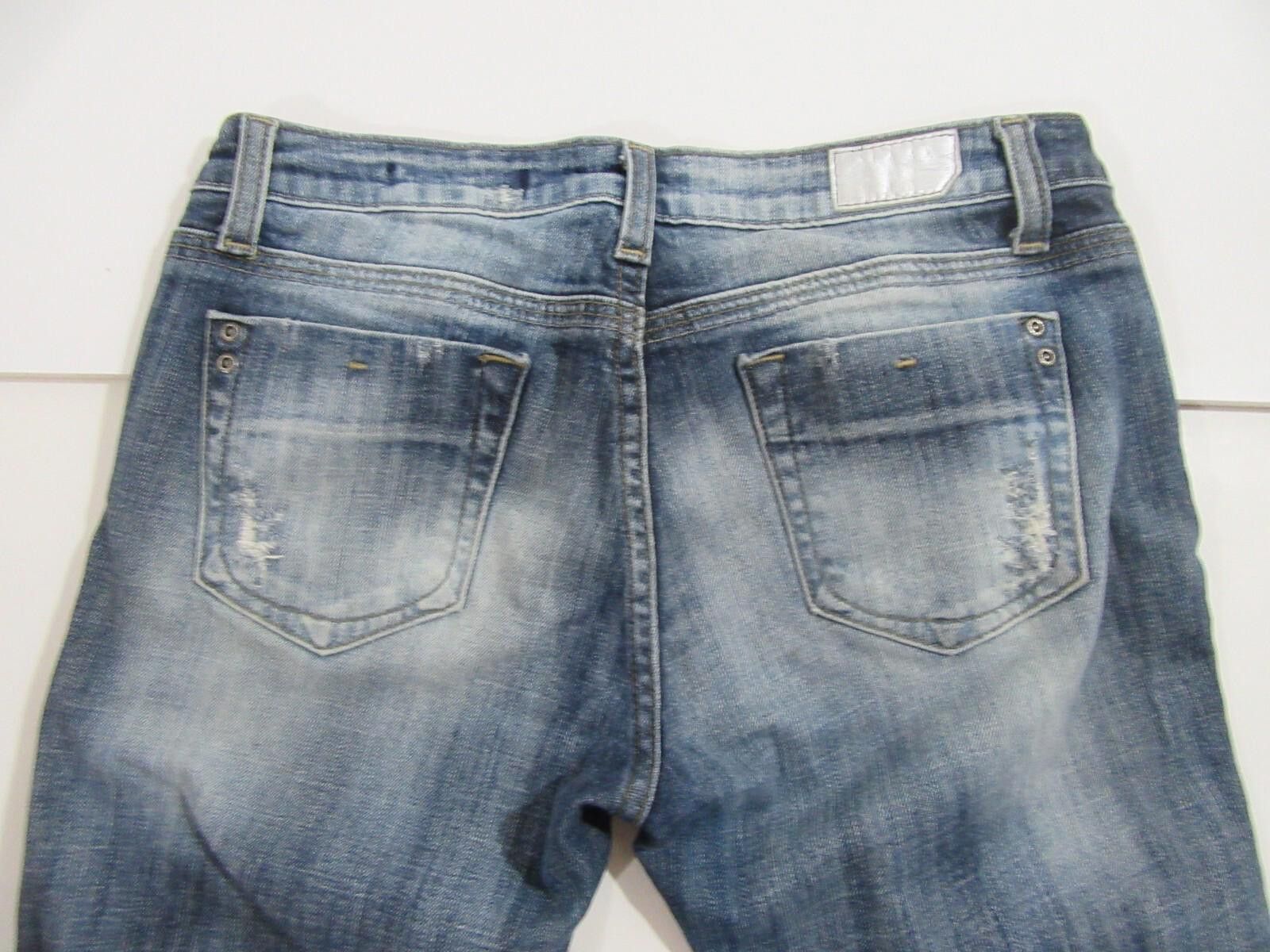 Designer Vigoss Jeans Size 7 Distressed Denim EUC Size 30" / US 8 / IT 44 - 4 Thumbnail