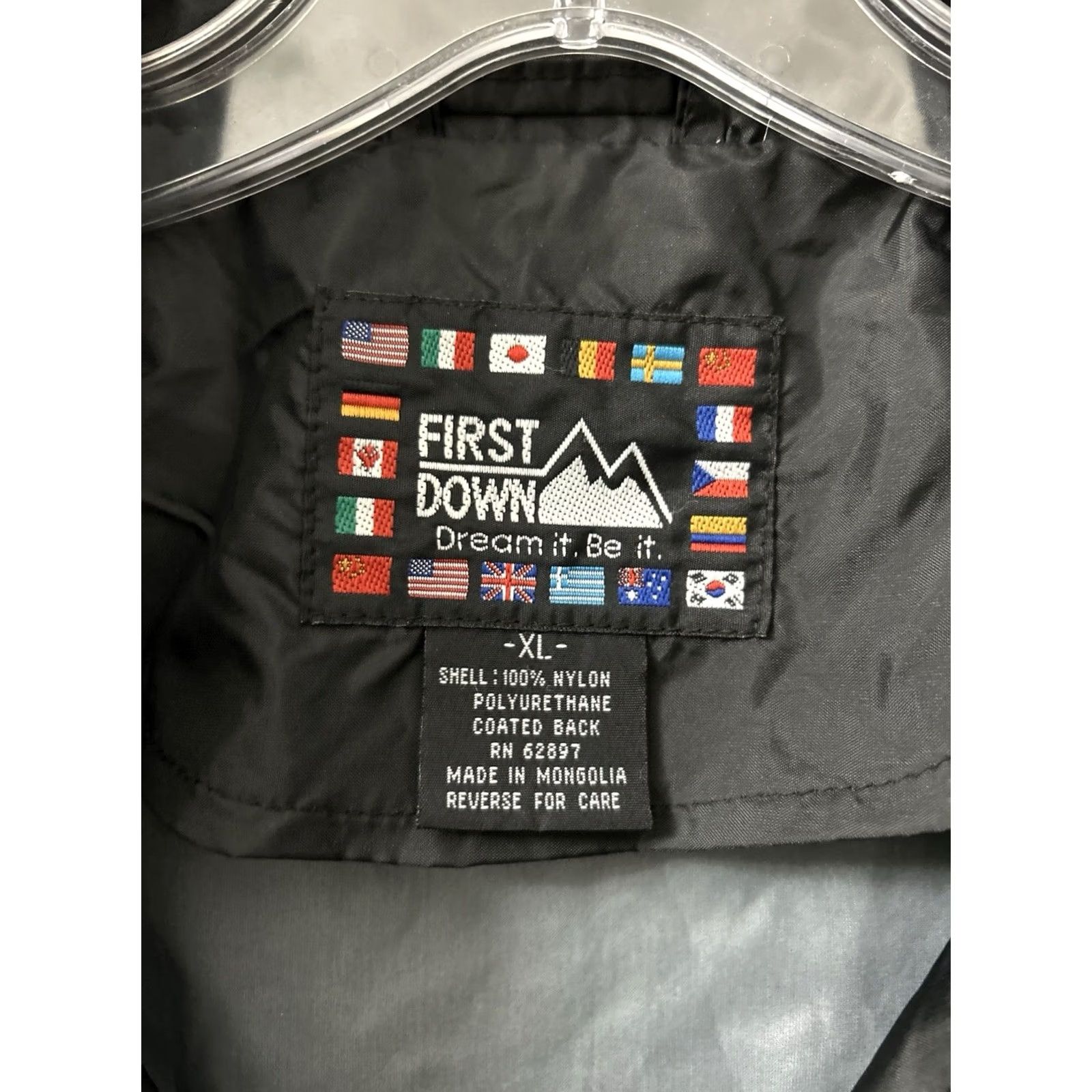 Vintage VINTAGE First Down Windbreaker Jacket Mens XL Black Full Zip" Size US XL / EU 56 / 4 - 5 Thumbnail