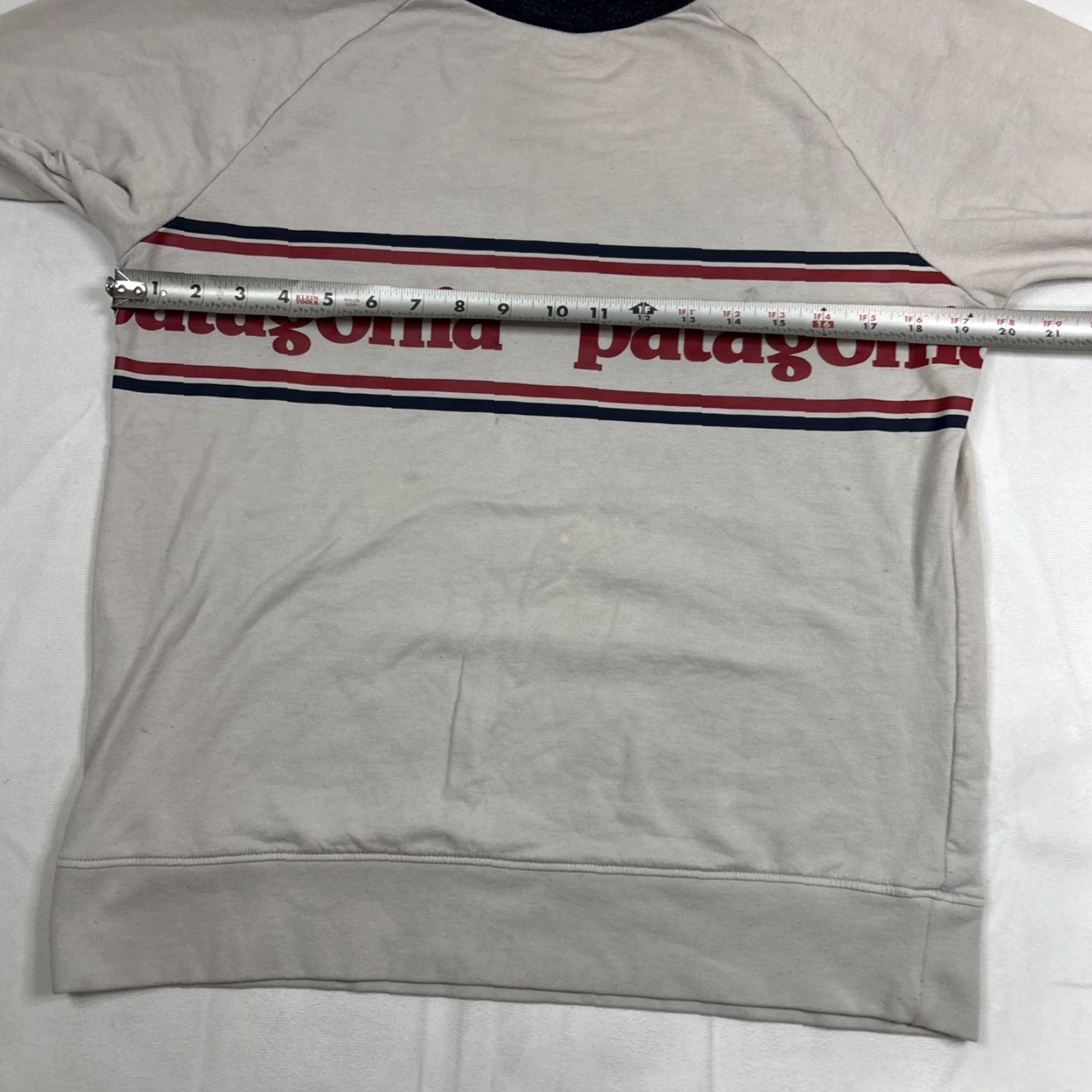 Patagonia Womens Patagonia Ringer Sweatshirt Crewneck Pullover Spell Out XXL Beige Organic Size XXL / US 16-18 / IT 52-54 - 4 Thumbnail