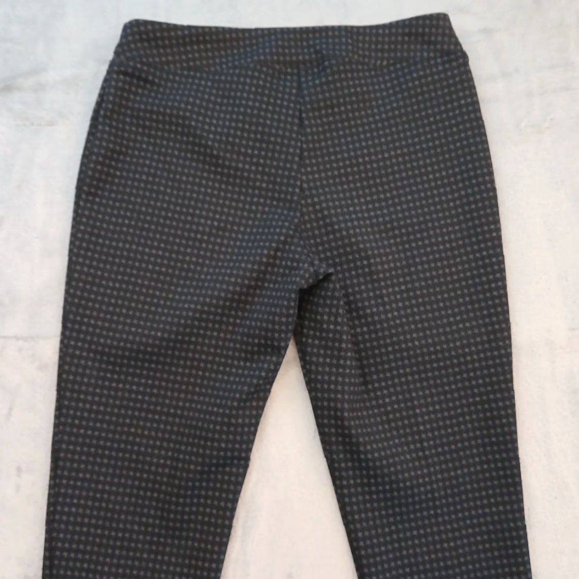 Vintage Zac & Rachel Ankle Pants Womens PS Petite Gray Black Geometric Pull On 28 Inseam 26.5 in Tapered Stretch Polyester Blend Size 28" / US 6 / IT 42 - 6 Thumbnail