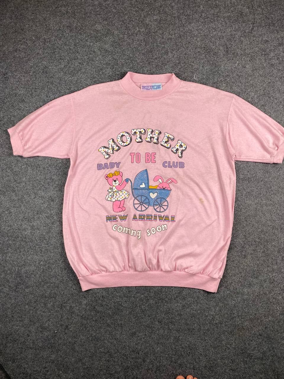 Vintage vintage shortsleeves sweatshirt made in usa nice design Size M / US 6-8 / IT 42-44 - 1 Thumbnail