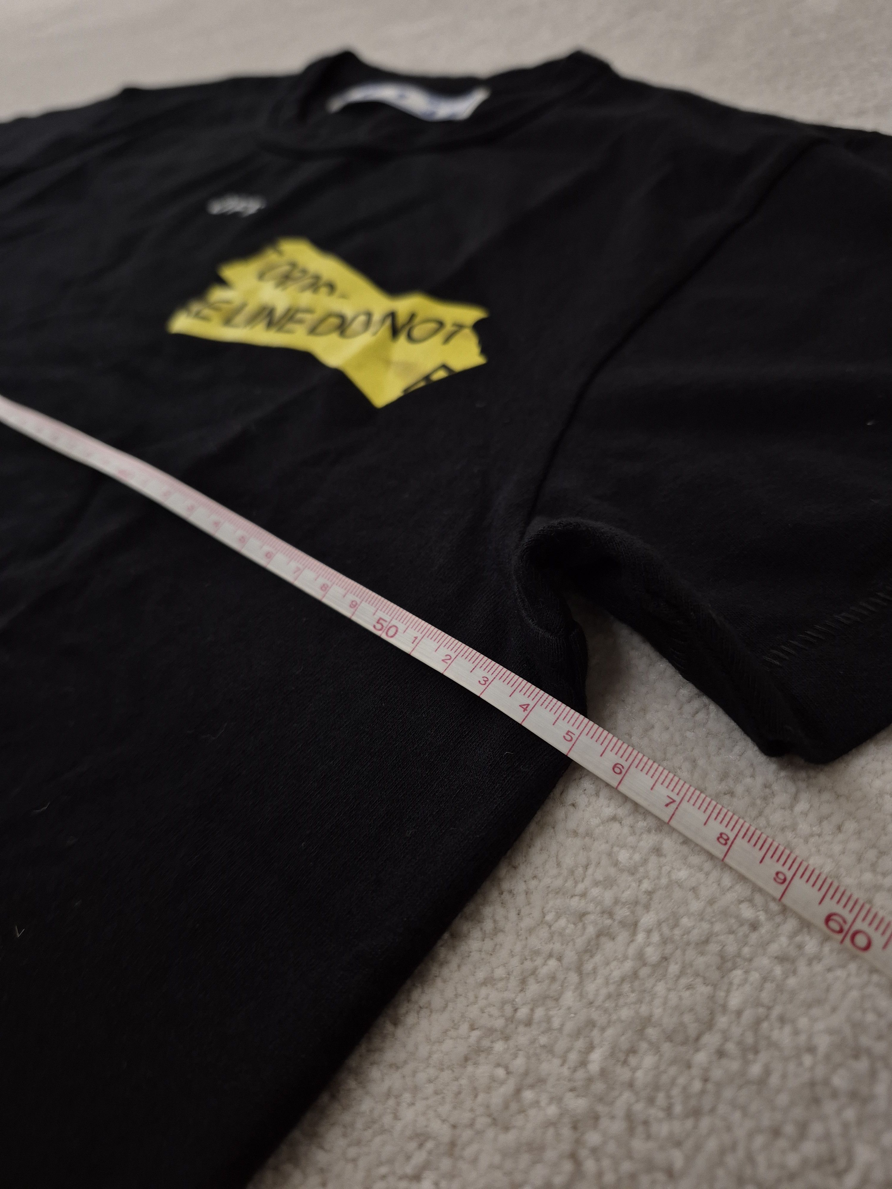 Off-White Off White Black Fire Tape Arrow Virgil New XS Size US XS / EU 42 / 0 - 5 Thumbnail