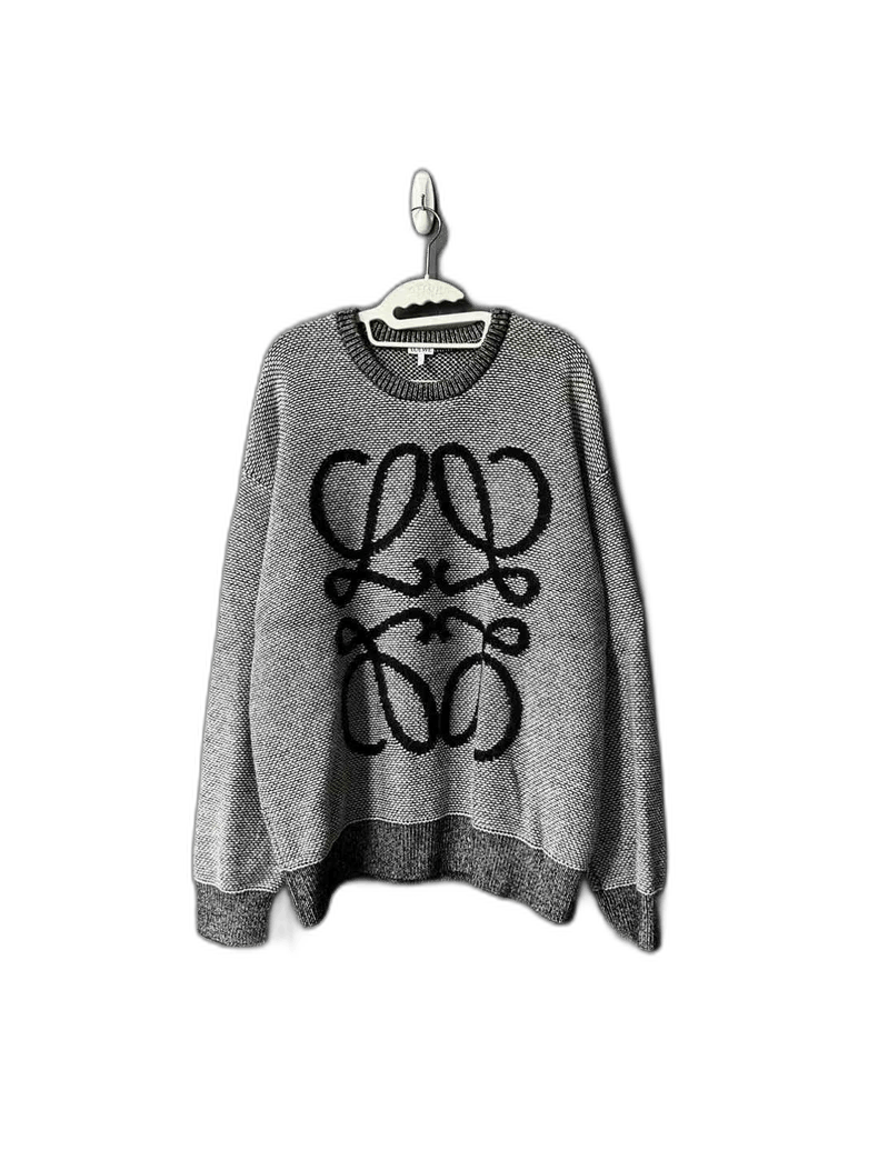 Loewe Loewe Large Logo Sweater in Gray Size US M / EU 48-50 / 2 - 1 Thumbnail