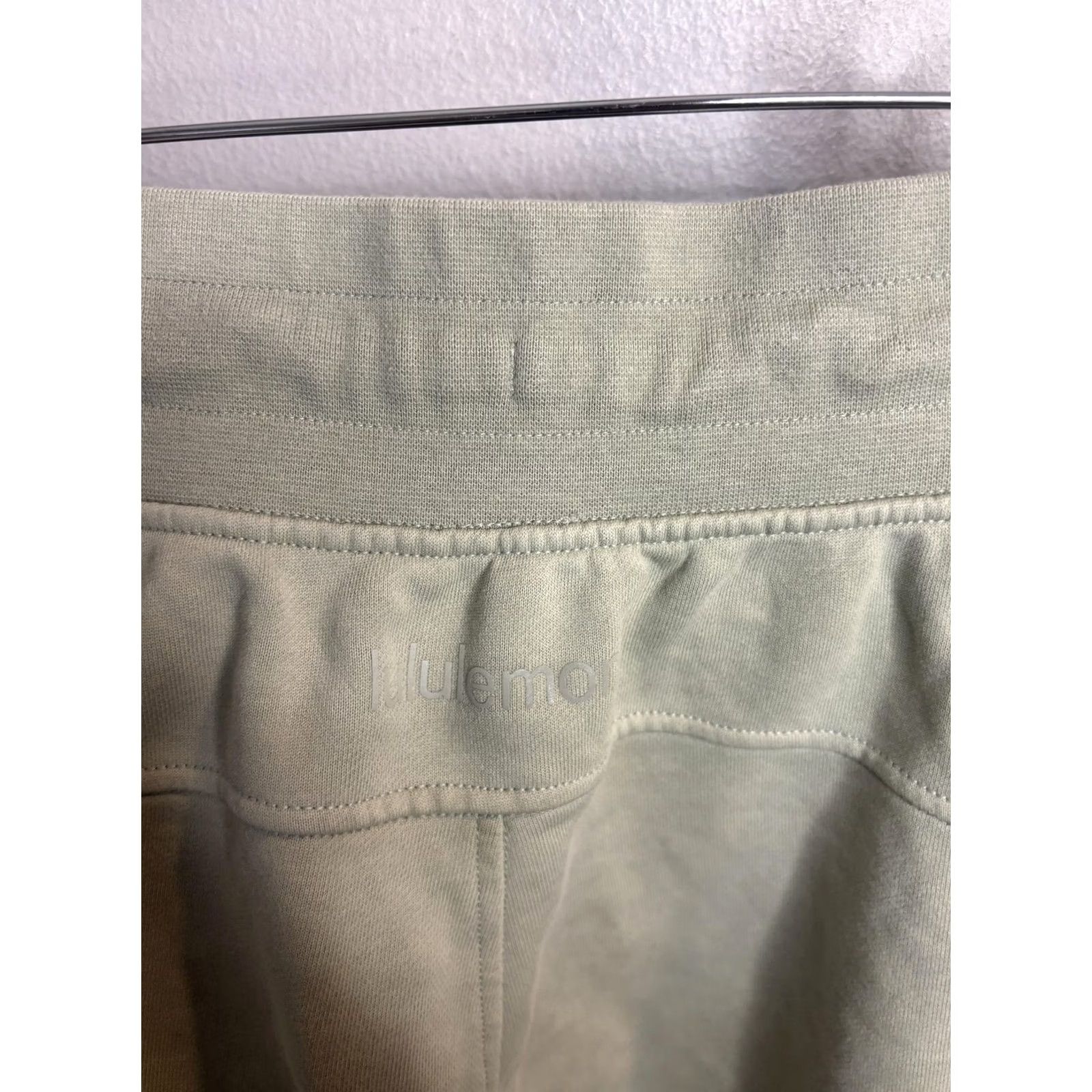 Lululemon Lululemon Sweatpants Womens 4 Green High Rise Jogger Pants Drawstring Cuffed Size 27" / US 4 / IT 40 - 6 Thumbnail