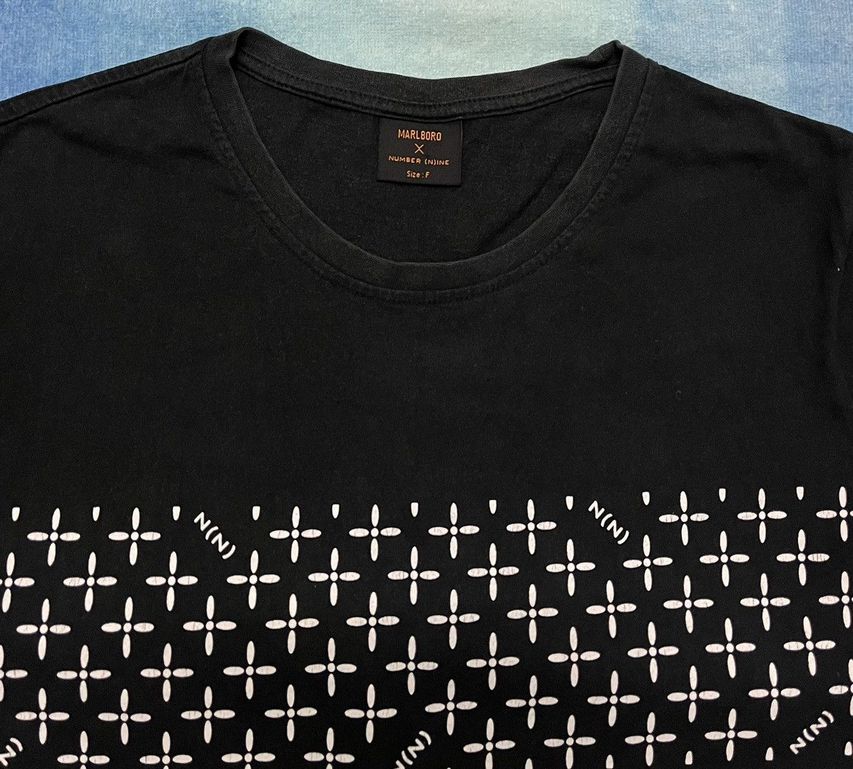 Number (N)ine NUMBER NINE x MARLBORO Shirt Size US M / EU 48-50 / 2 - 4 Thumbnail