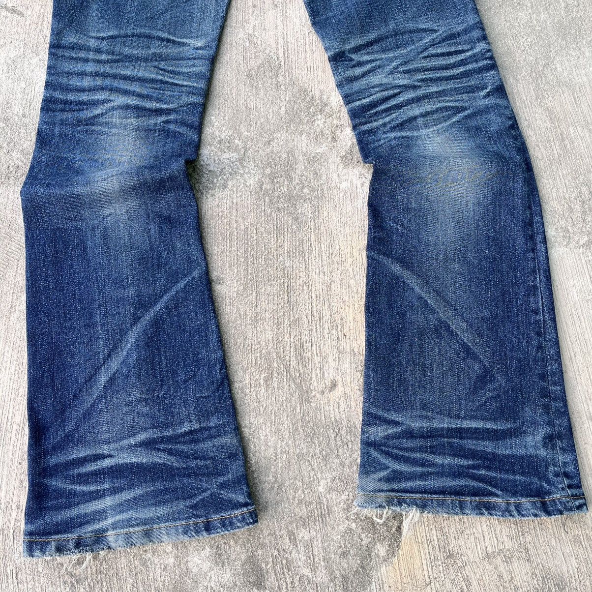 Japanese Brand Vintage Lolita Faded Flare Distressed Jeans Size US 30 / EU 46 - 3 Thumbnail