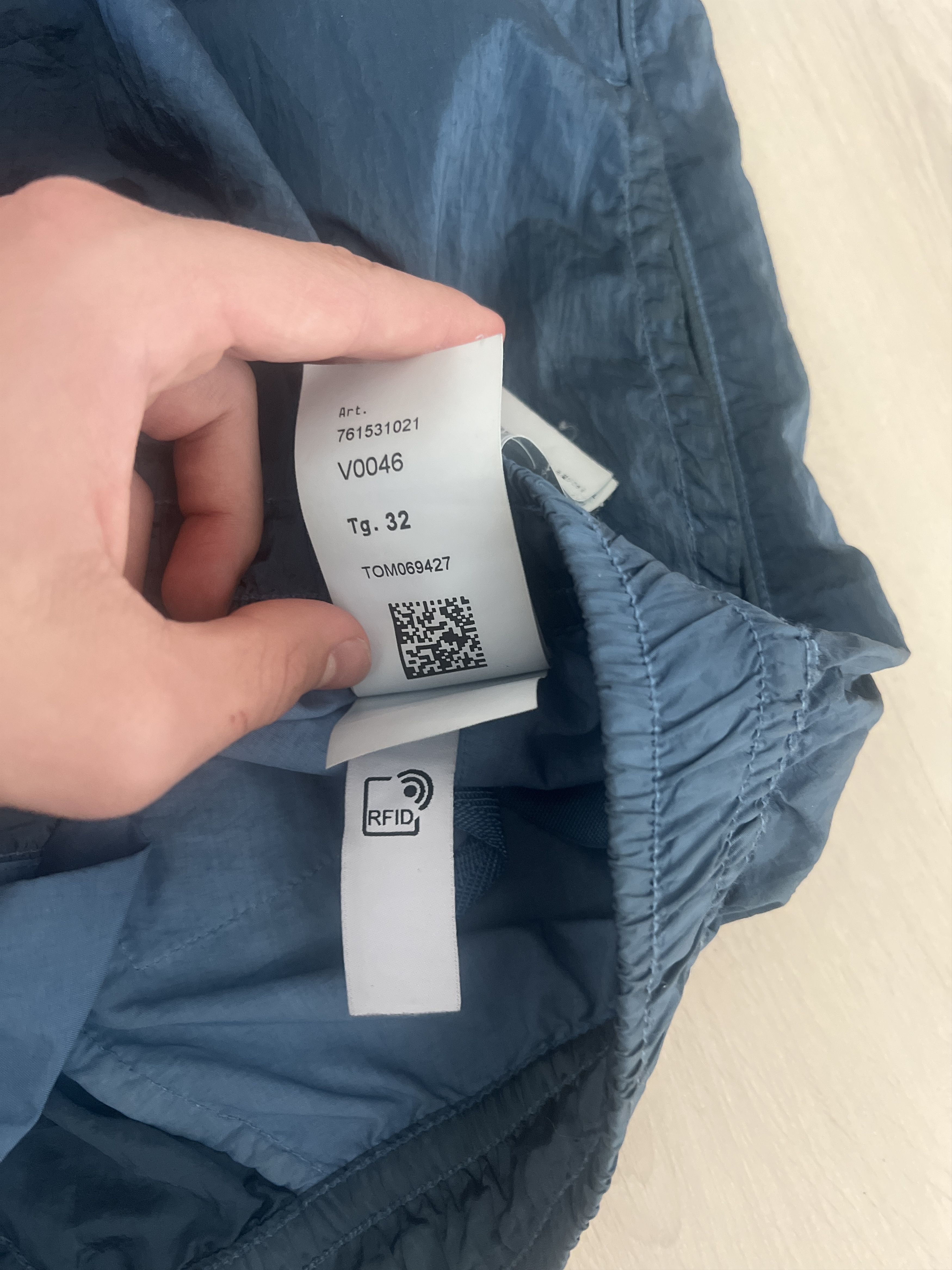 Stone Island Stone island nylon pants Size US 32 / EU 48 - 11 Thumbnail