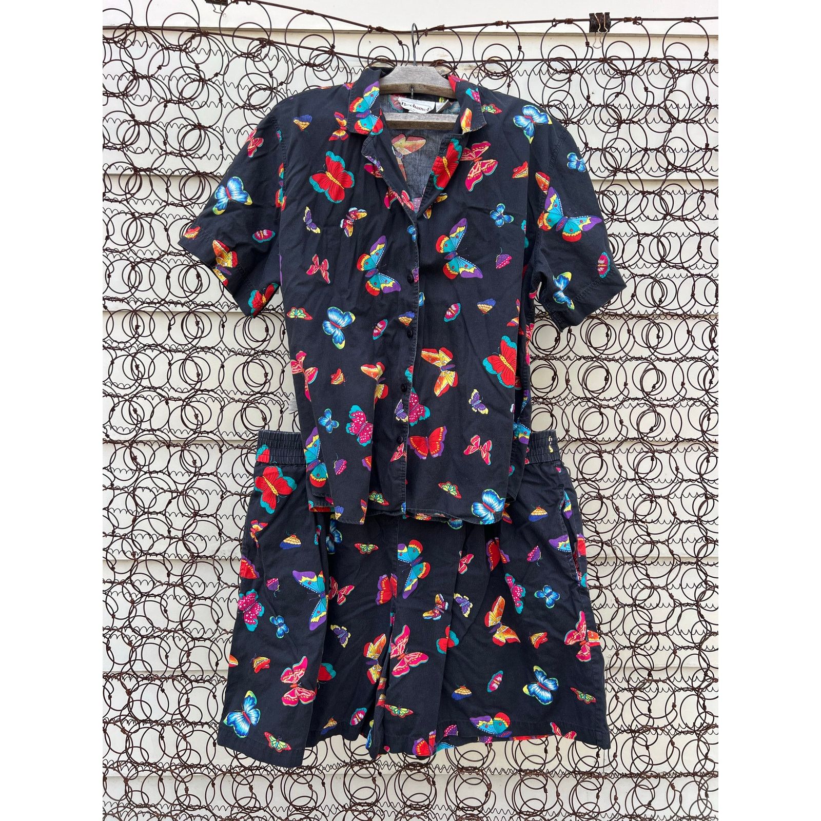 Vintage Butterfly All Over Print Button Up Blouse Shorts Set 1X Size XL / US 12-14 / IT 48-50 - 1 Thumbnail