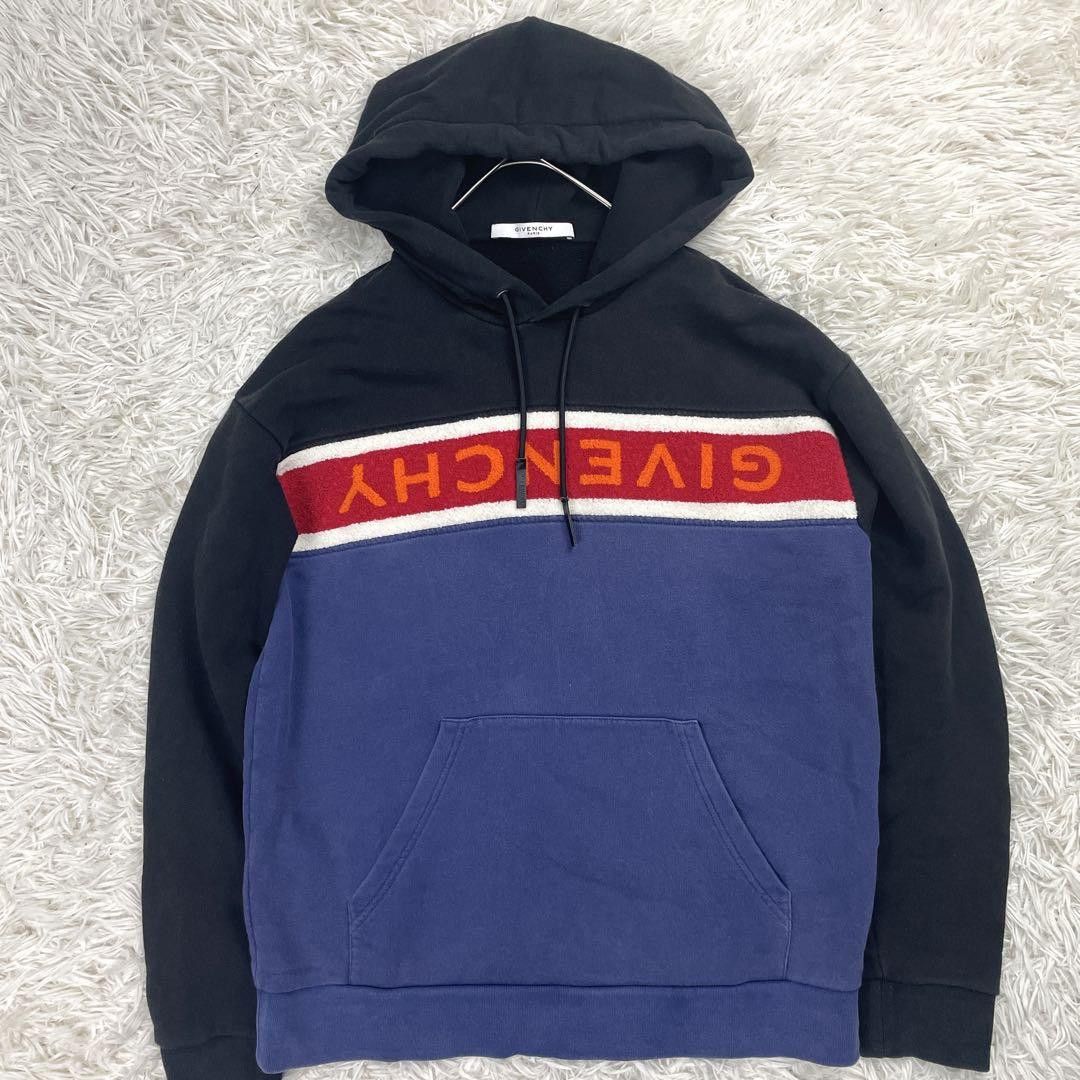 Rare Givenchy Logo Pullover Hoodie - Bicolor Black/Blue