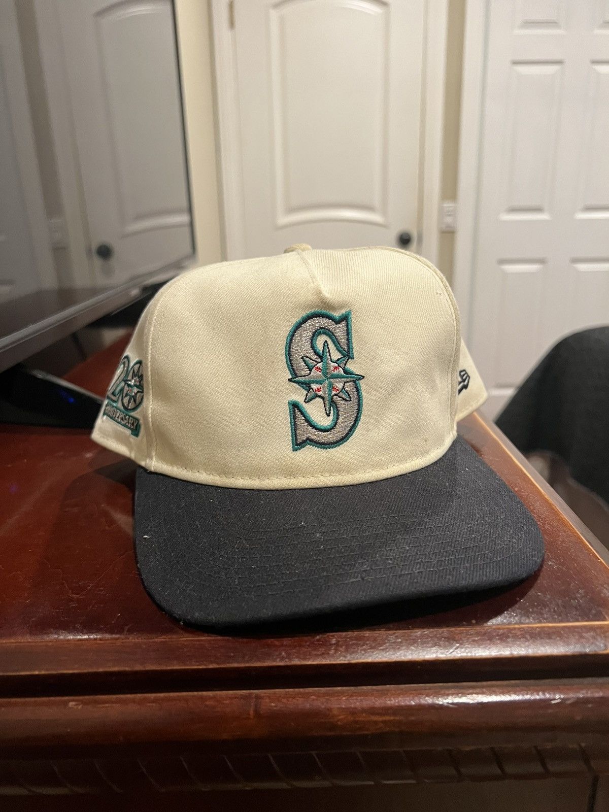 New Era Seattle Mariners 20th Anniversary Snapback Hat Size ONE SIZE - 1 Thumbnail