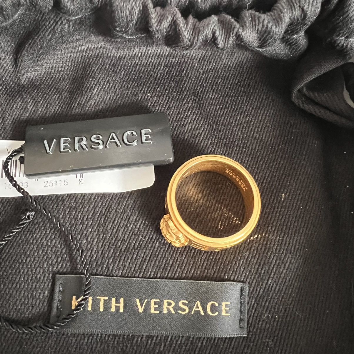 Kith × Versace KITH x Versace Medusa Ring Size ONE SIZE - 7 Thumbnail