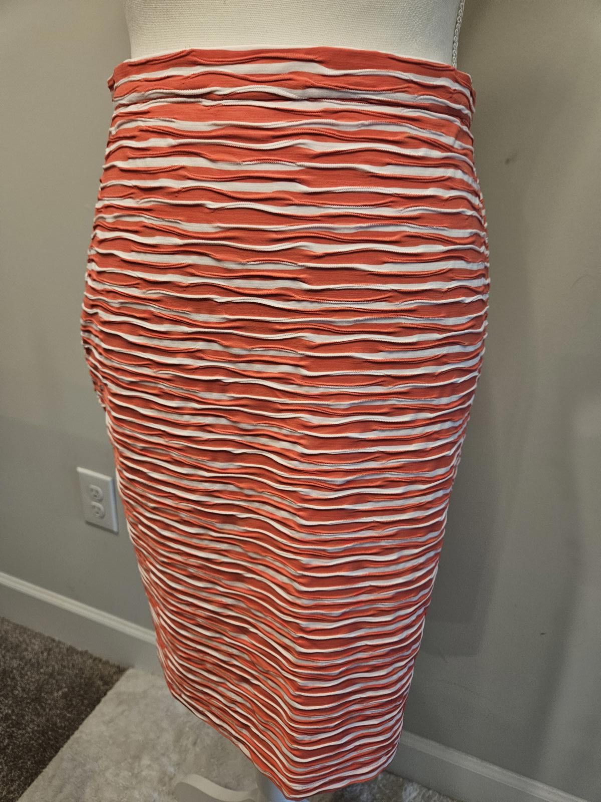 Designer Nwt Doncaster 2 Piece Orange Textured Skirt Set #265 Size S / US 4 / IT 40 - 4 Thumbnail