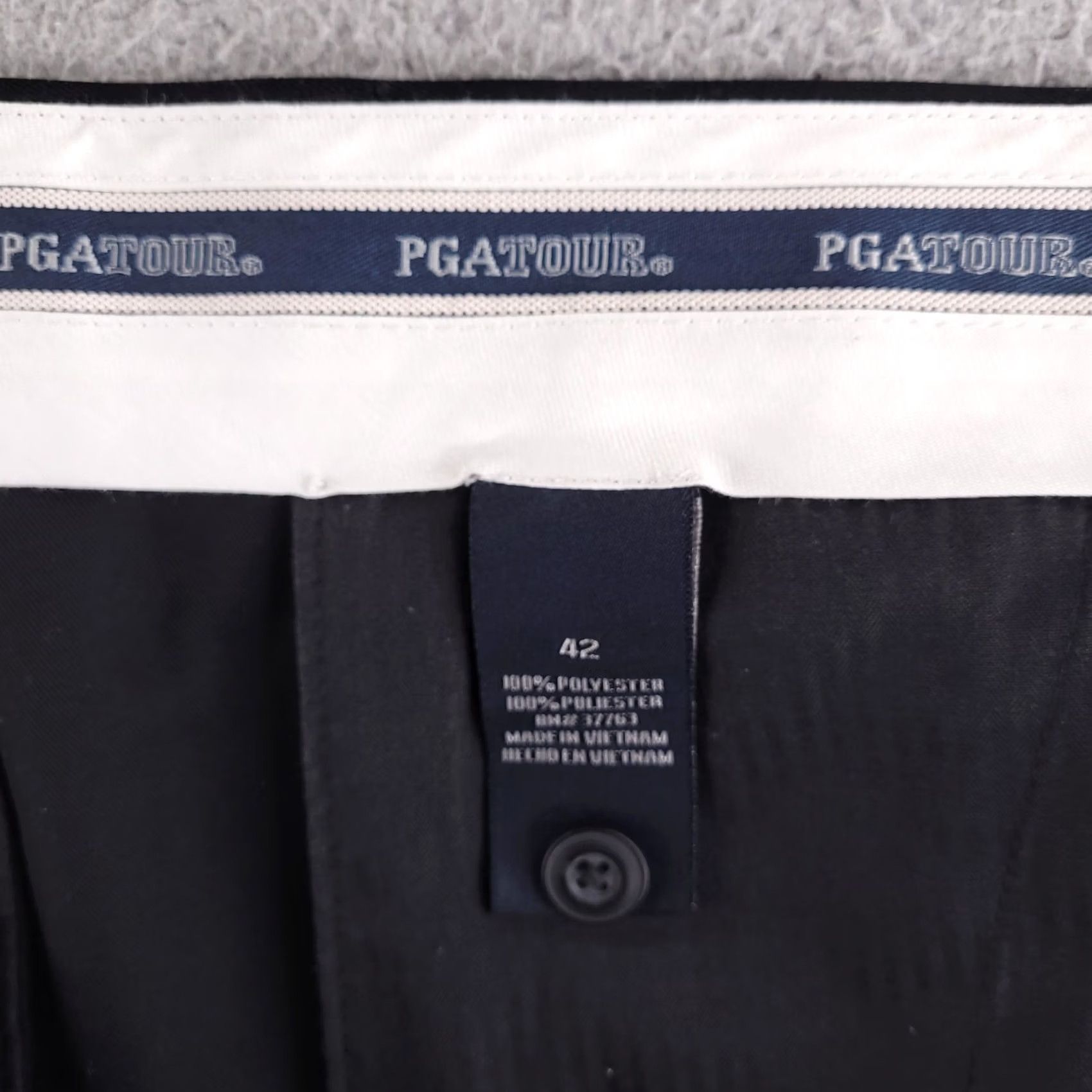 PGA Tour PGA Tour Shorts Mens 40 Black Pleated Performance Polyester 9" Inseam Size US 40 / EU 56 - 4 Thumbnail