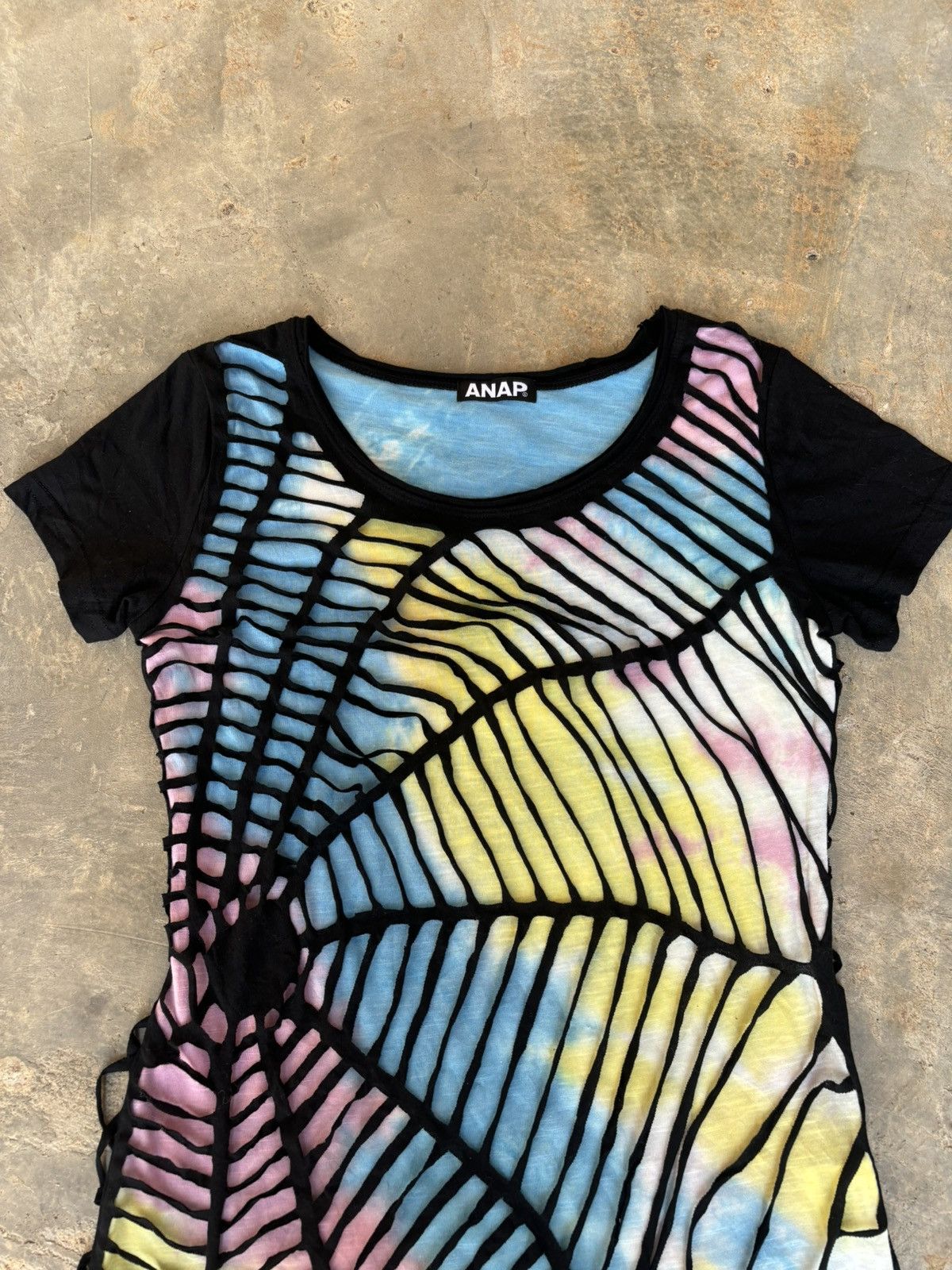 Hysteric Glamour Y2k Anap Multi Color NN Spider Style Tshirt Size ONE SIZE - 2 Thumbnail
