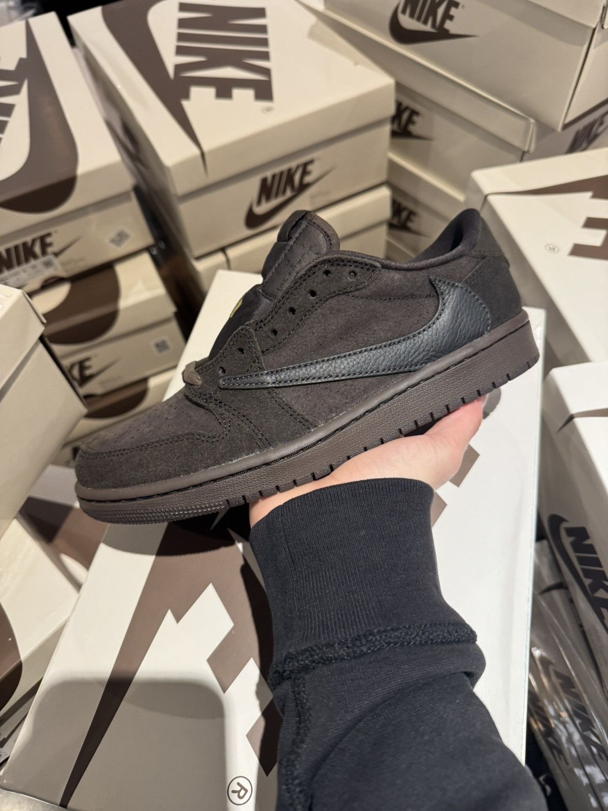 Jordan Brand jordan 1 low travis scott velvet brown Size US 6 / EU 39 - 1 Thumbnail