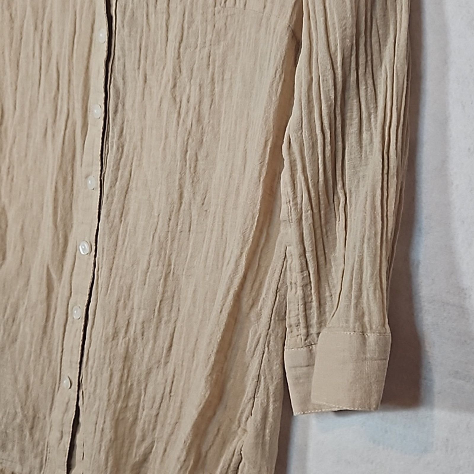Coldwater Creek Coldwater Creek Tan Crinkle Linen Blend Button Up Shirt Size L / US 10 / IT 46 - 2 Thumbnail