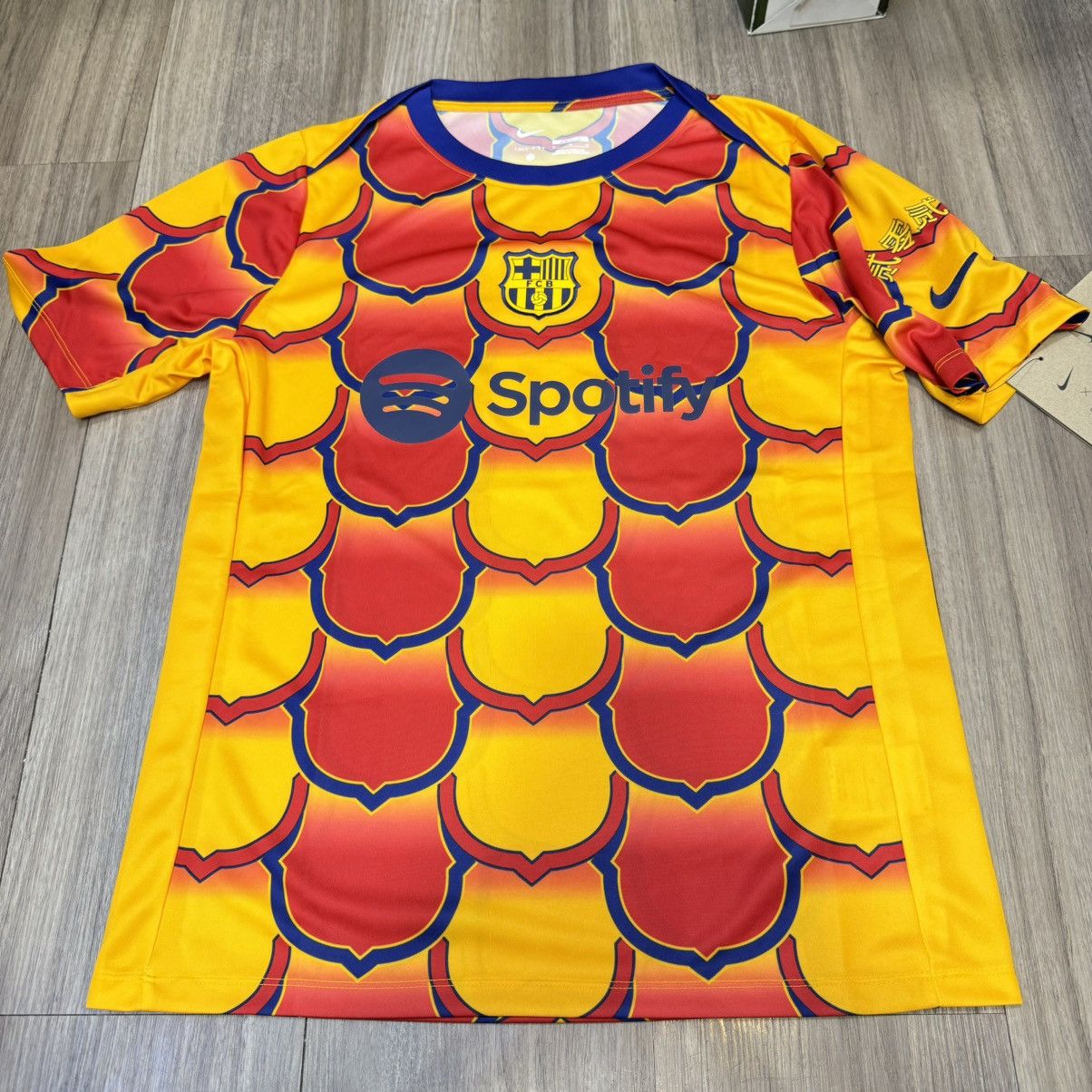 Nike Barcelona 24/25 training shirt (Bnwt) Size US M / EU 48-50 / 2 - 1 Thumbnail