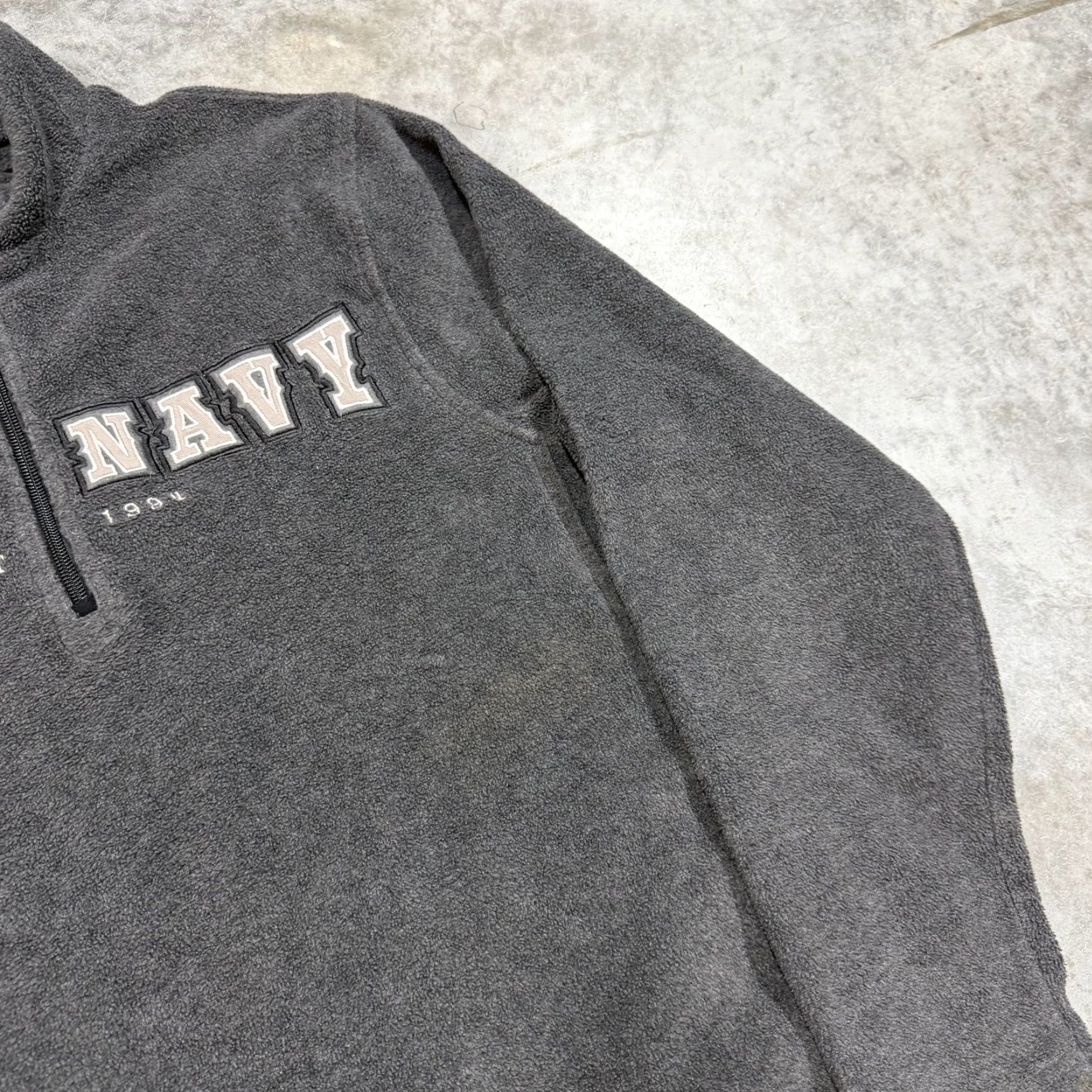 Old Navy Old Navy Sweatshirt Mens Large Gray Fleece 1/4 Zip Mock Neck Pullover Logo Shirt Mens Large Gray Graphic Print 1/4 Zip Zip Front Sweatshirt Size US L / EU 52-54 / 3 - 2 Thumbnail
