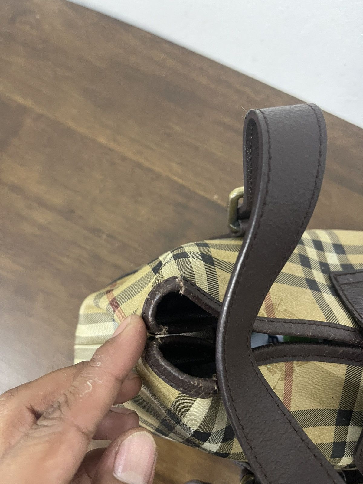 Burberry × Vintage Burberry haymarket nova check shoulder bag (see photo) Size ONE SIZE - 10 Thumbnail