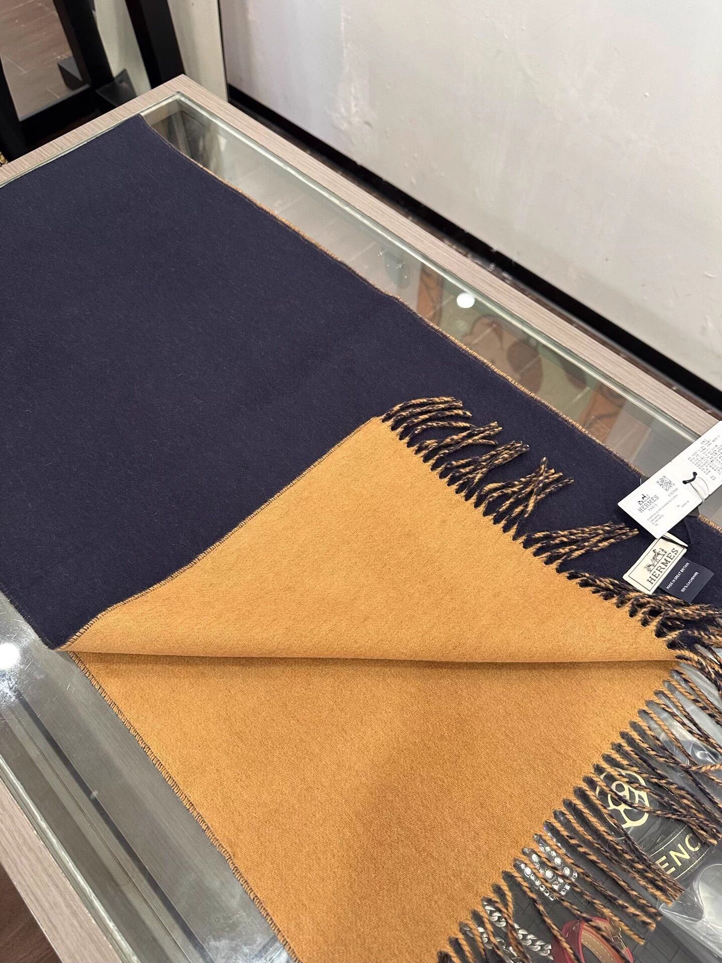 Hermes Hermes Navy & Brown Cashmere Tassel Scarf 40x160cm New Size ONE SIZE - 5 Thumbnail