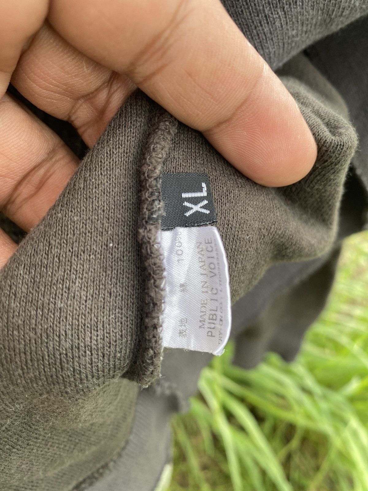 Japanese Brand Rare‼️Public Voice Hoodie upside down cloth Made in Japan Size US XL / EU 56 / 4 - 5 Thumbnail