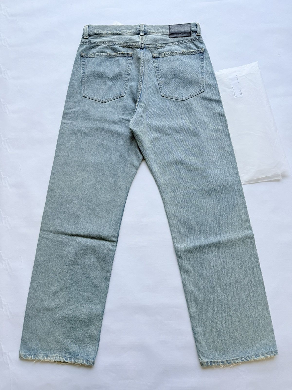 Vuja De VUJADE MILES RELAXED-FIT JEANS IN ICE BLUE Size US 34 / EU 50 - 3 Thumbnail