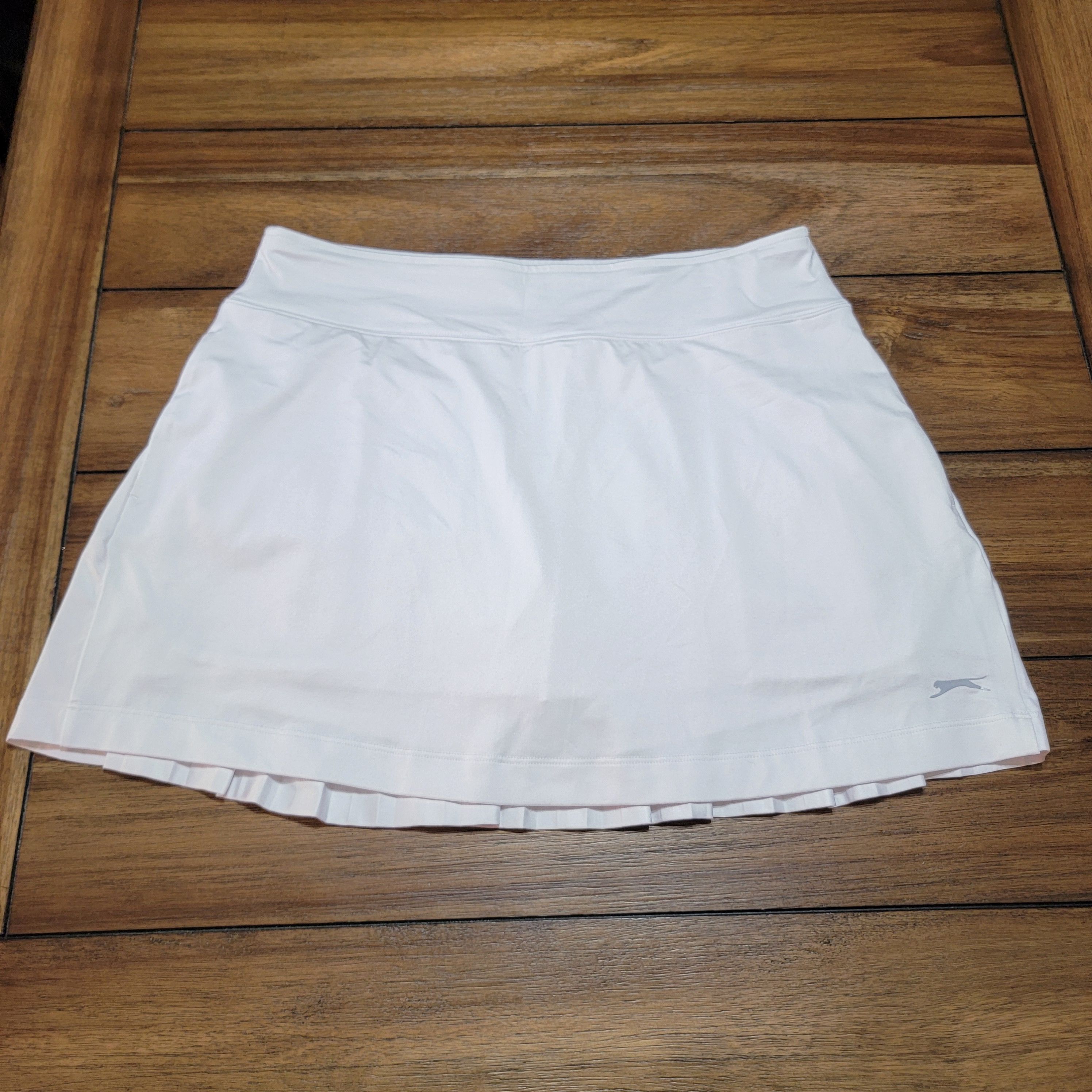 Other Slazenger Golf White Skorts - Size Medium Size 30" / US 8 / IT 44 - 1 Thumbnail