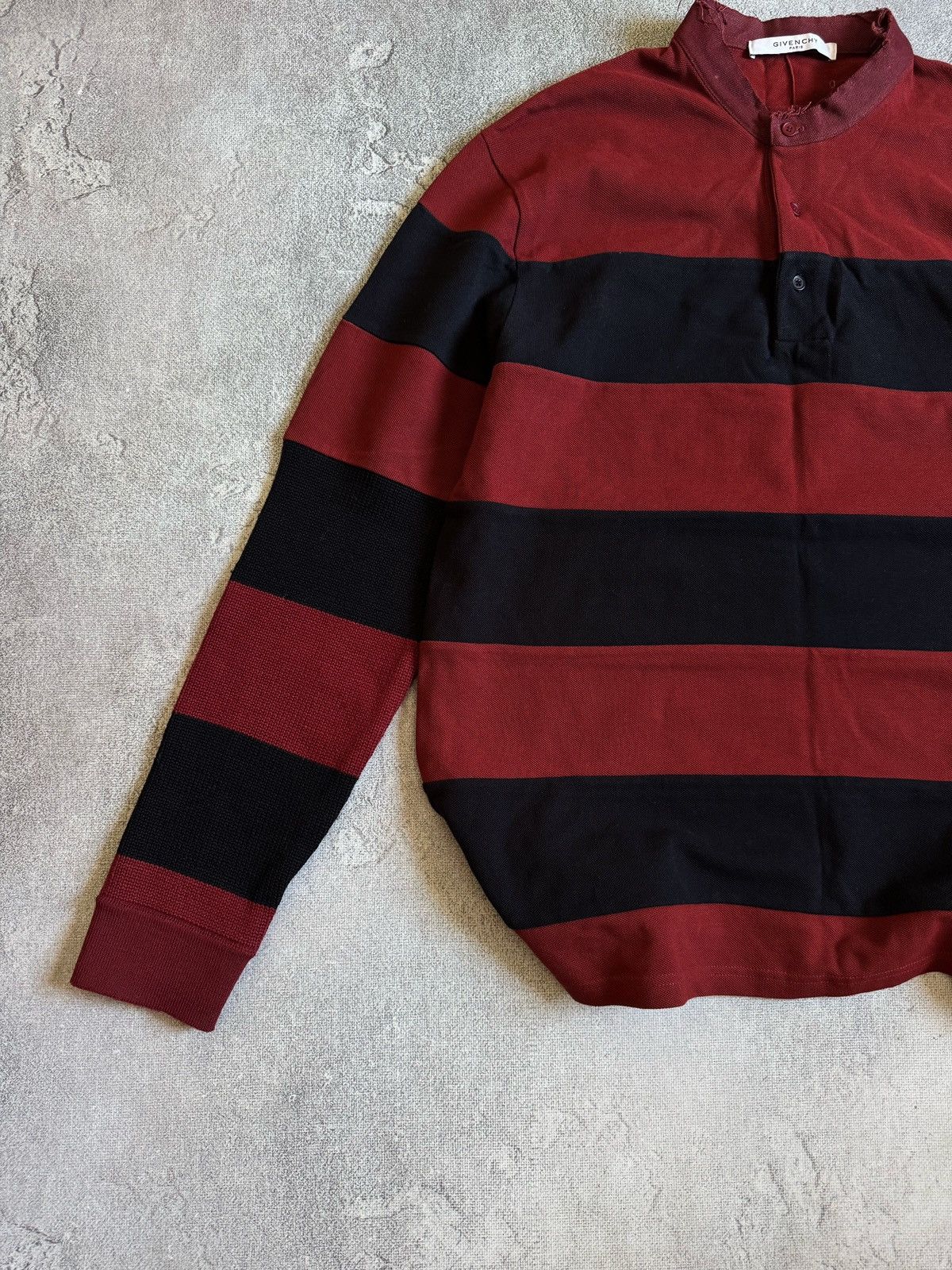 Givenchy Givenchy Striped Distressed Long Sleeve Sweatshirt Size S Size US S / EU 44-46 / 1 - 2 Thumbnail