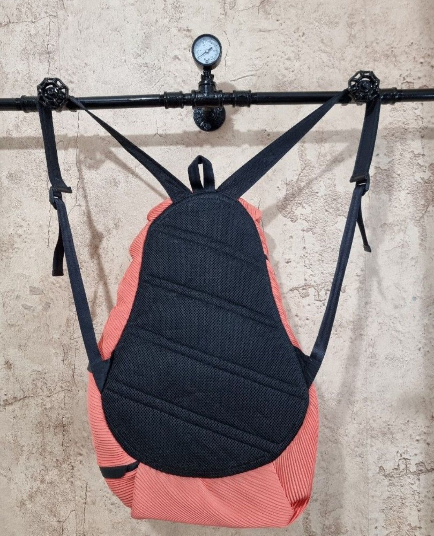 Pleats Please Issey Miyake Issey Miyake Pleats Please Salmon Color Backpack Size ONE SIZE - 3 Thumbnail