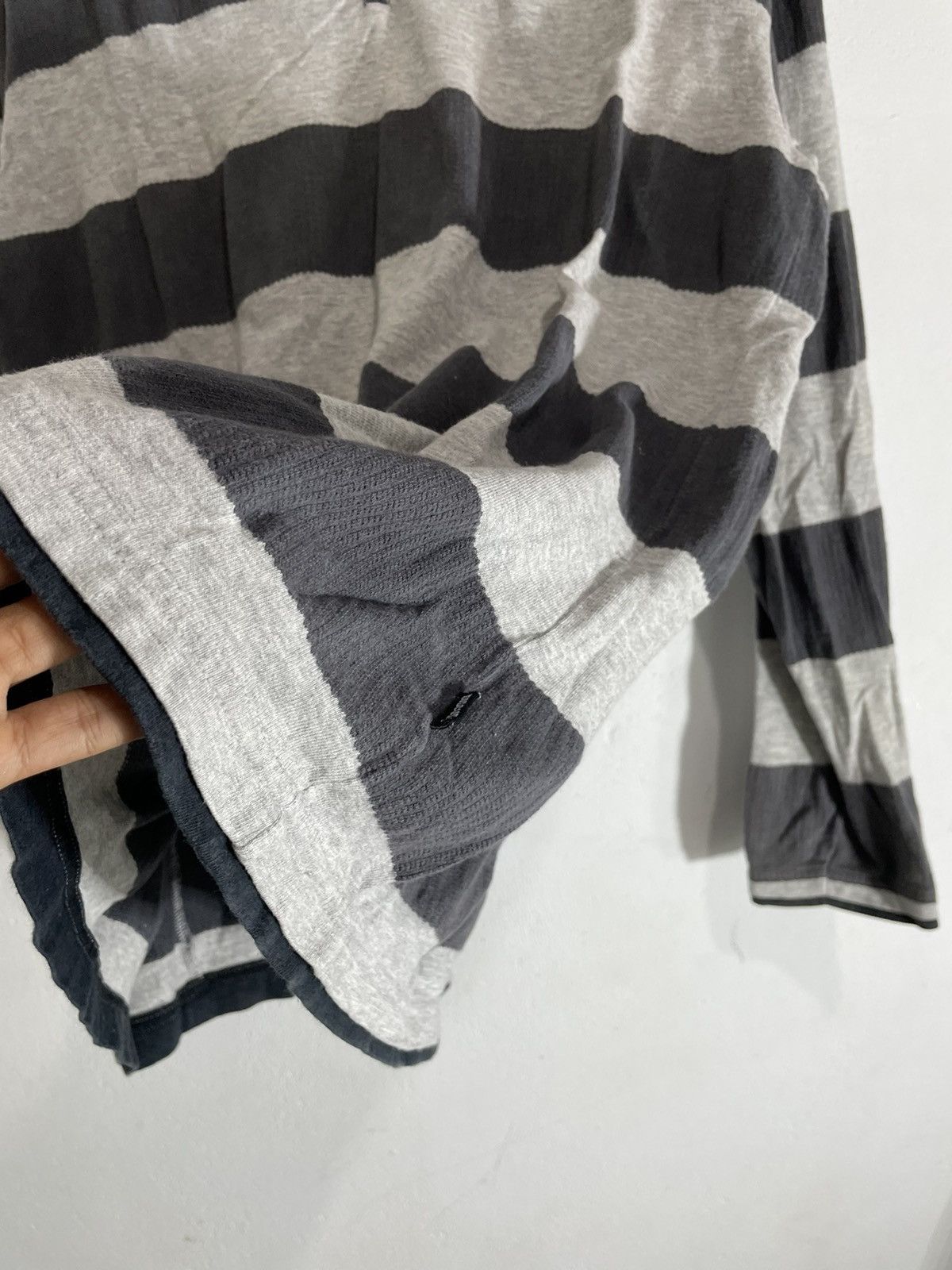 GOA Discus Stripe Double layer longsleeve Prison ifsix style Size US L / EU 52-54 / 3 - 2 Thumbnail