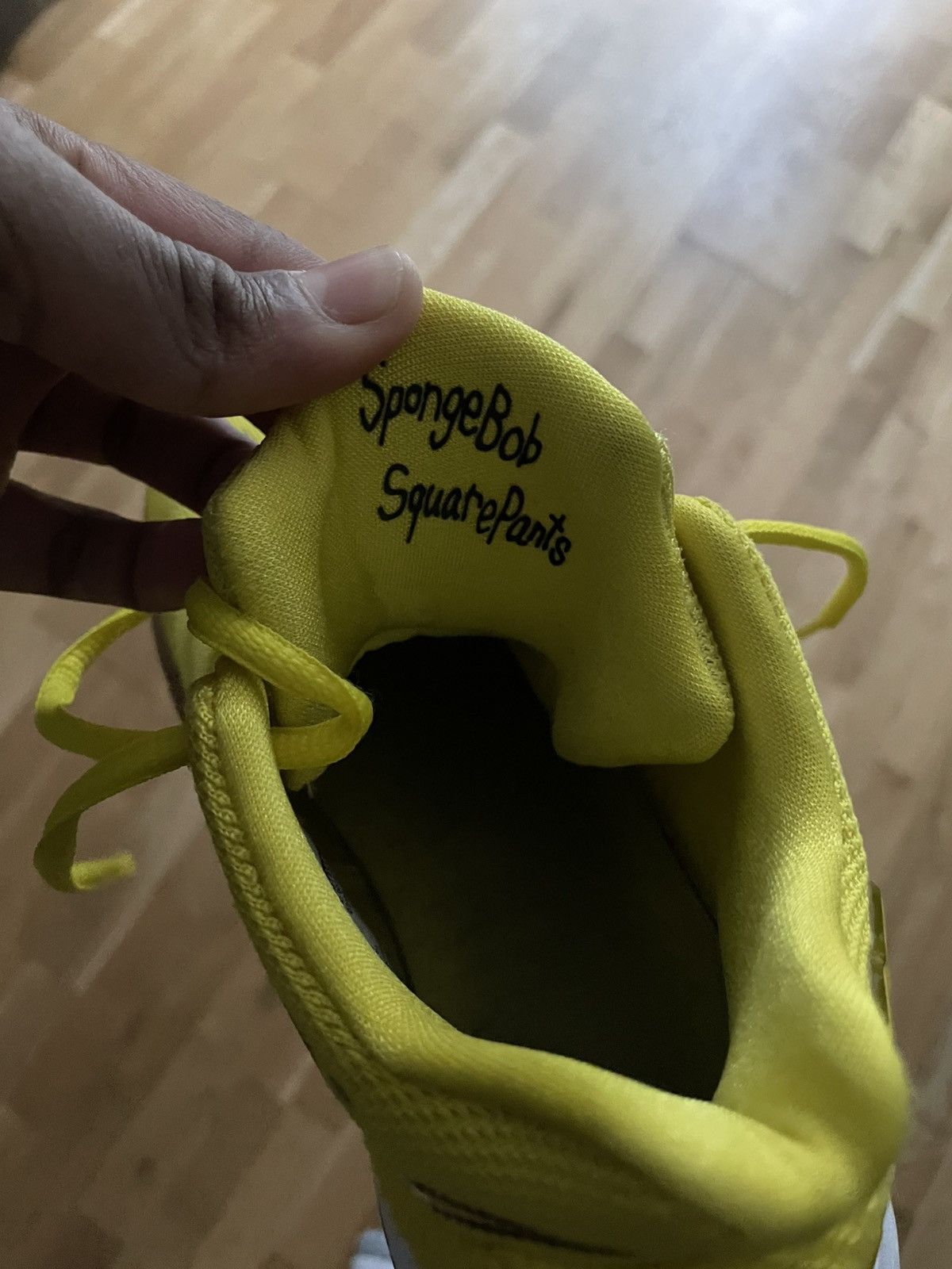 Nike SpongeBob Kyrie 5 Size US 6.5 / EU 39-40 - 9 Thumbnail