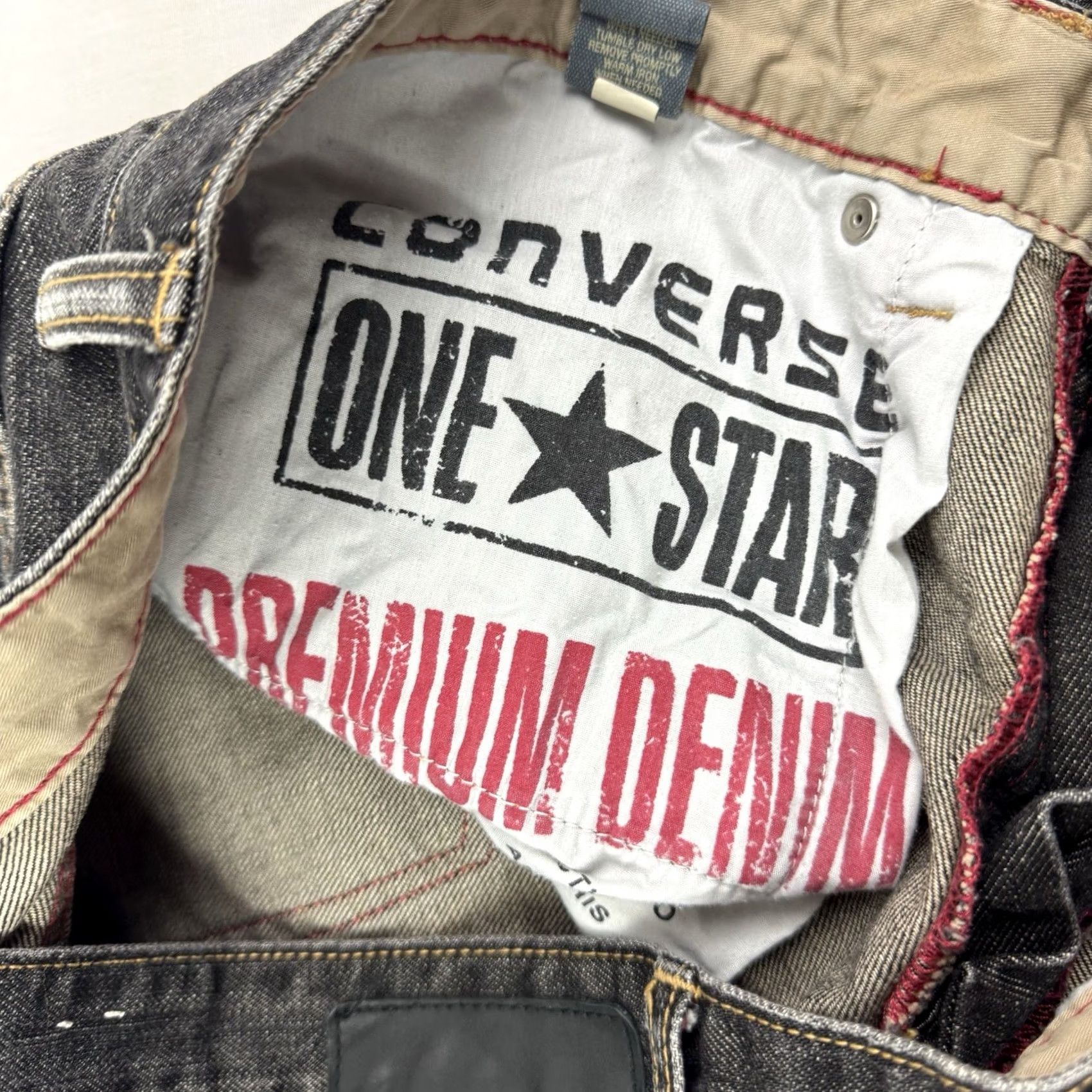 Converse VINTAGE Converse Jeans Men 36 Regular Inseam 30 Black Denim Grunge Y2K Hipster Skater Straight Capable of 36x30? Size US 36 / EU 52 - 6 Thumbnail