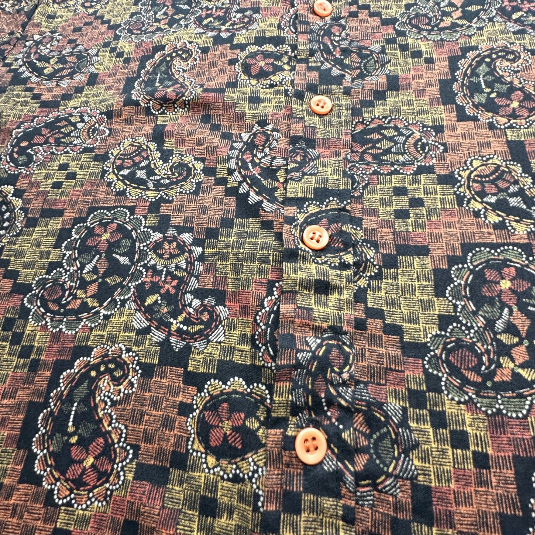 Vintage VINTAGE Strung Out Shirt Long Sleeve Button-Up Paisley Orange Yellow Mens Large 70s Hippie Pattern Crew Neck Collared Cotton Polyester Size US L / EU 52-54 / 3 - 7 Thumbnail