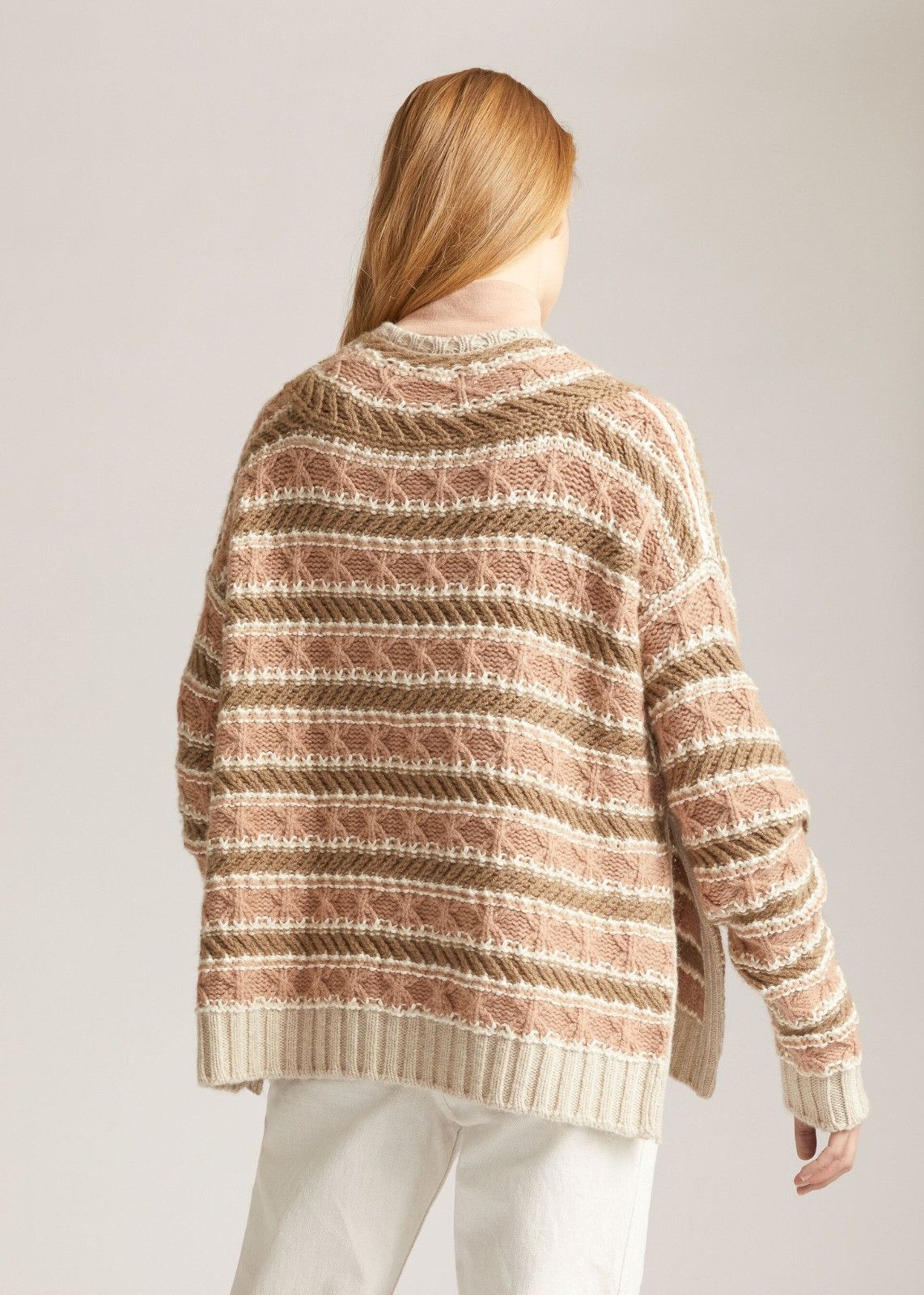 Loro Piana o1srvl11e0125 Cheviot Hills V-Neck Sweater in Multicolor Size S / US 4 / IT 40 - 3 Thumbnail