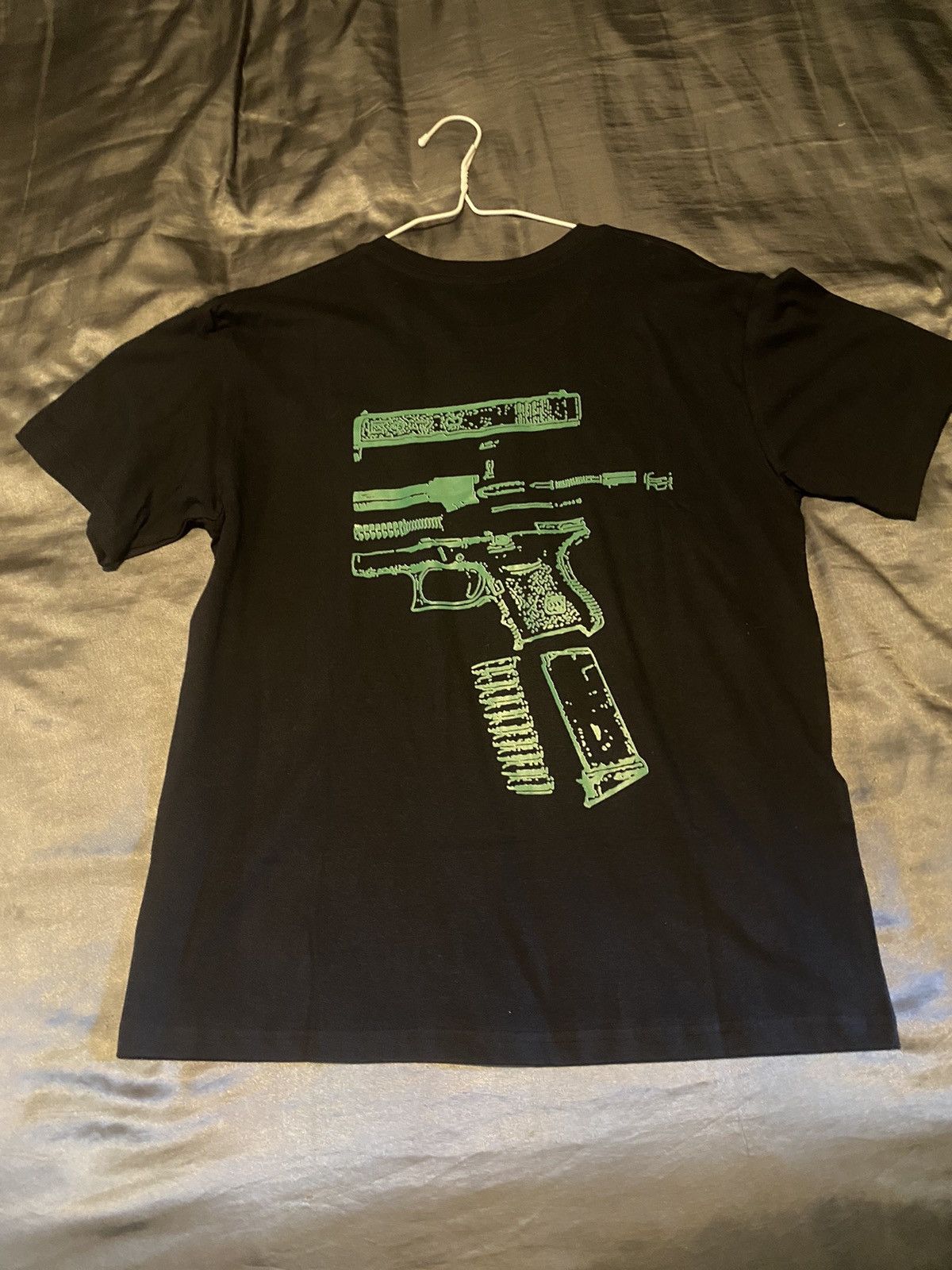 Other RED/GREEN 2x shirts Glock Size US L / EU 52-54 / 3 - 3 Thumbnail